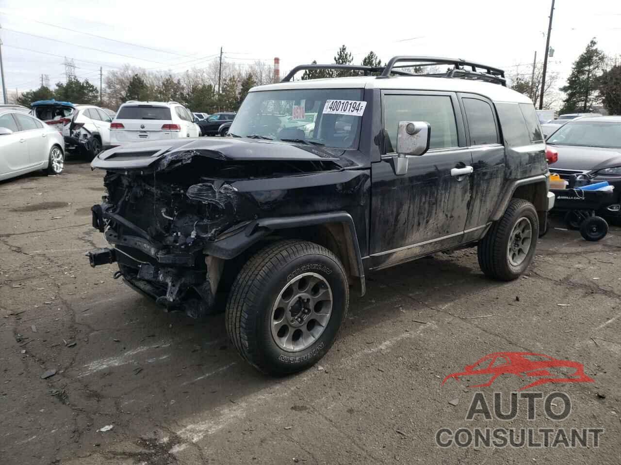 TOYOTA FJ CRUISER 2013 - JTEBU4BF2DK152938