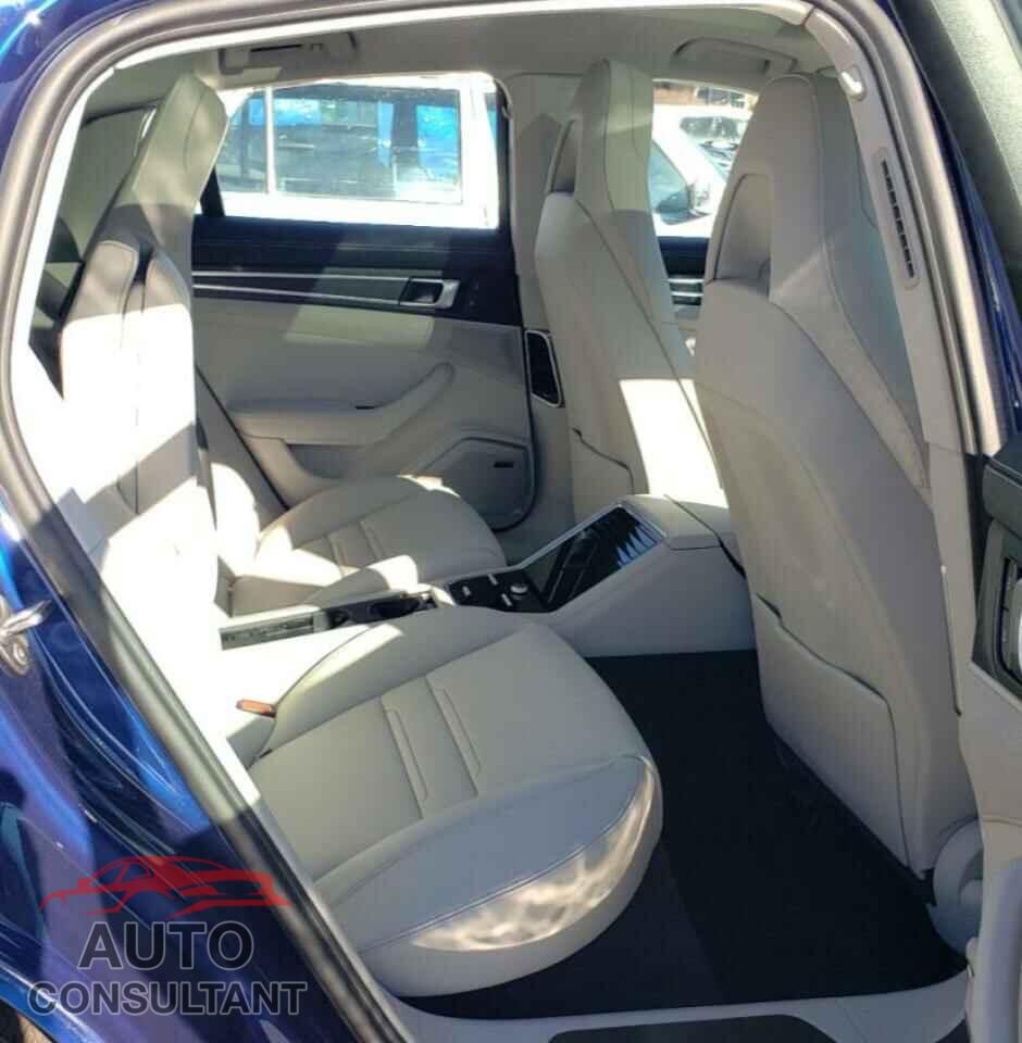 PORSCHE PANAMERA 2023 - WP0AE2A75PL120110