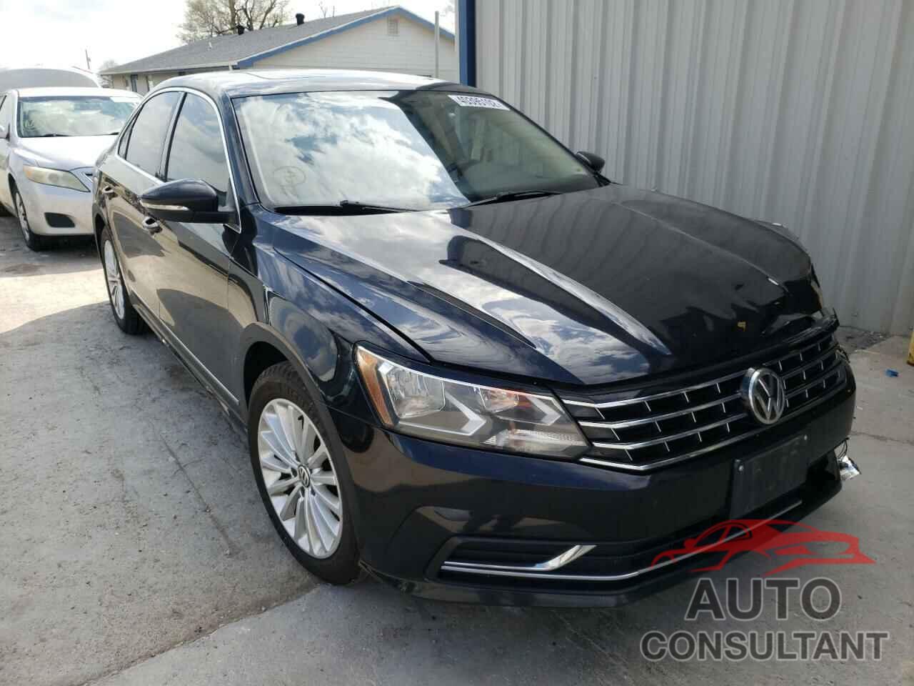 VOLKSWAGEN PASSAT 2017 - 1VWBT7A30HC006566