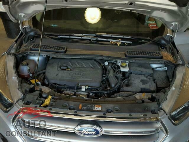 FORD ESCAPE SE 2017 - 1FMCU9GD7HUB55398