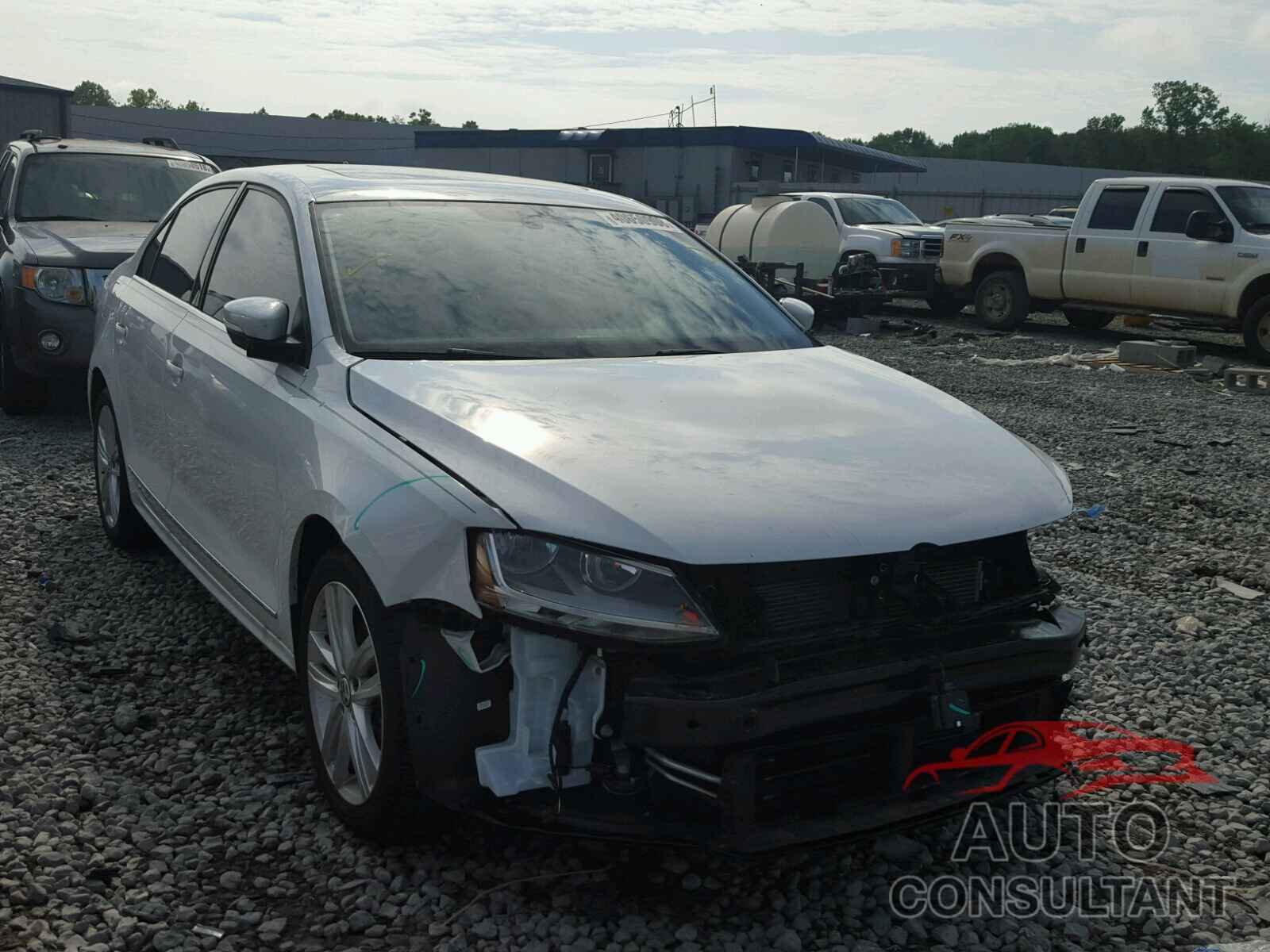 VOLKSWAGEN JETTA 2017 - 3VWL17AJXHM408019