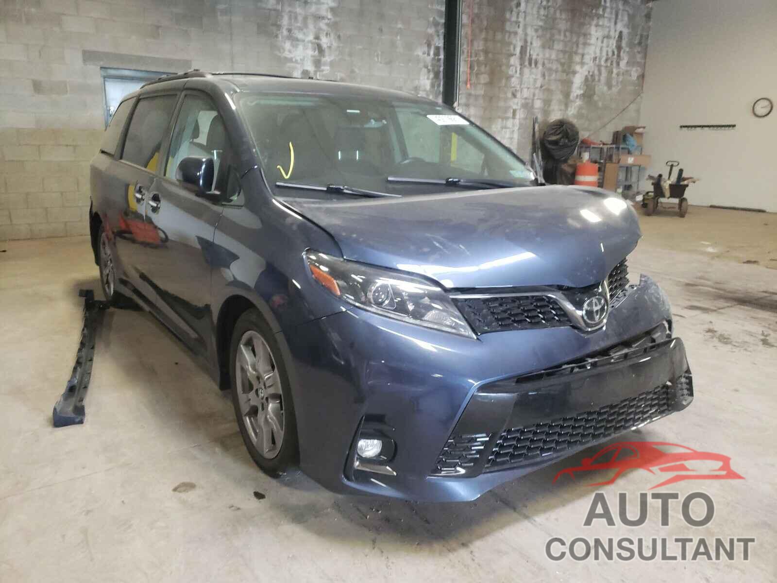 TOYOTA SIENNA 2018 - 5TDXZ3DC4JS943789