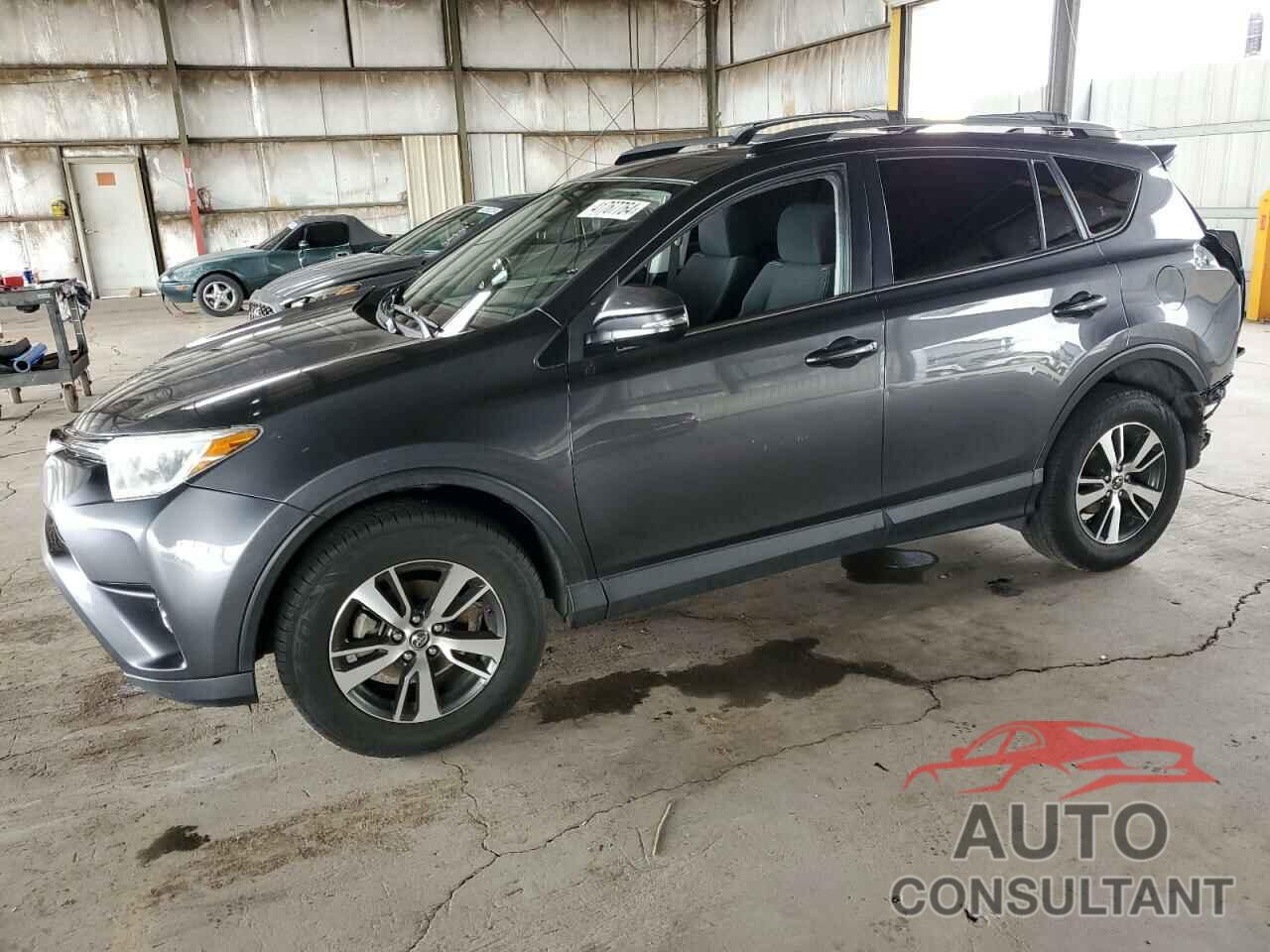 TOYOTA RAV4 2017 - JTMRFREV5HD214548
