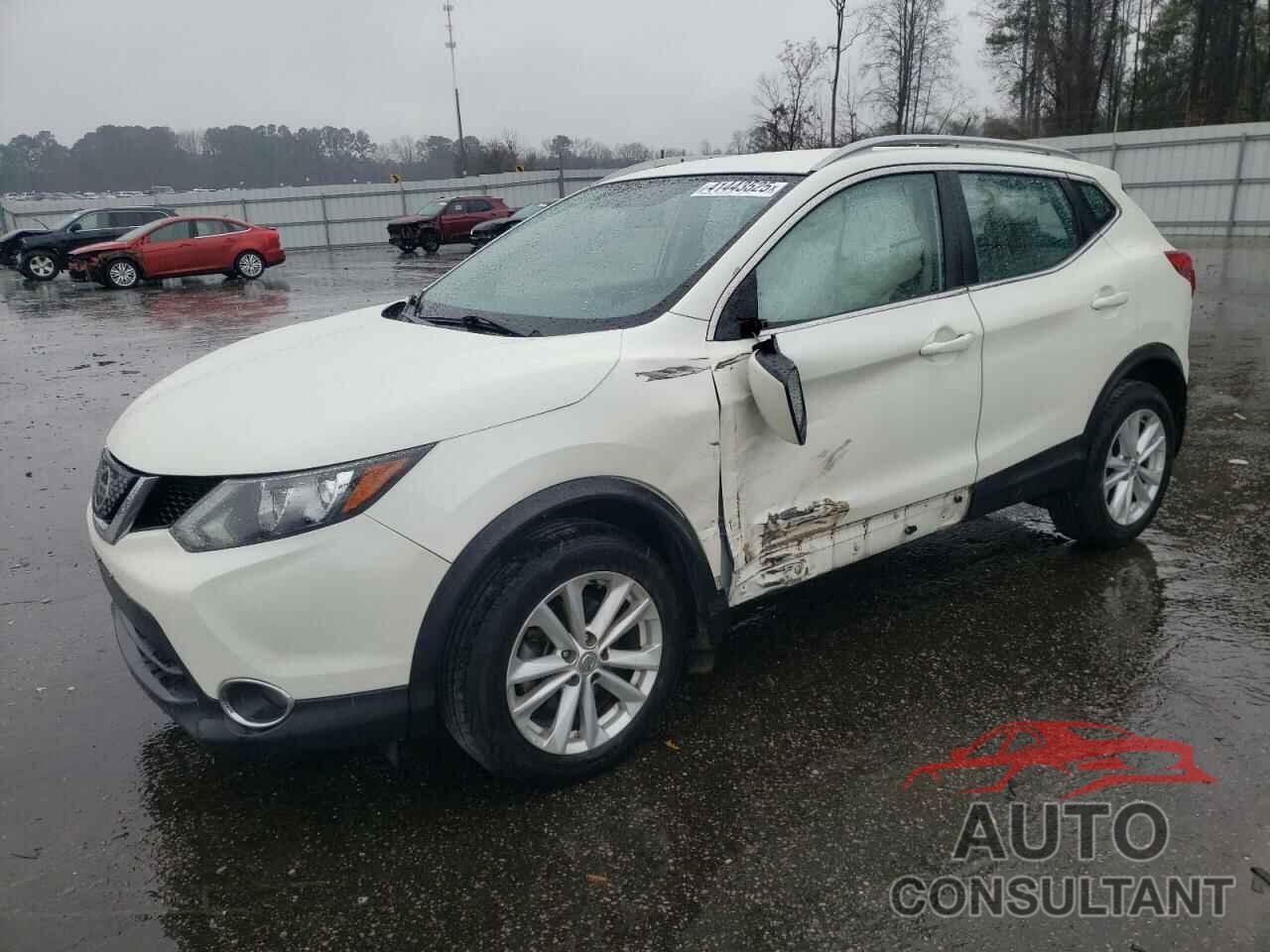 NISSAN ROGUE 2018 - JN1BJ1CR1JW281815