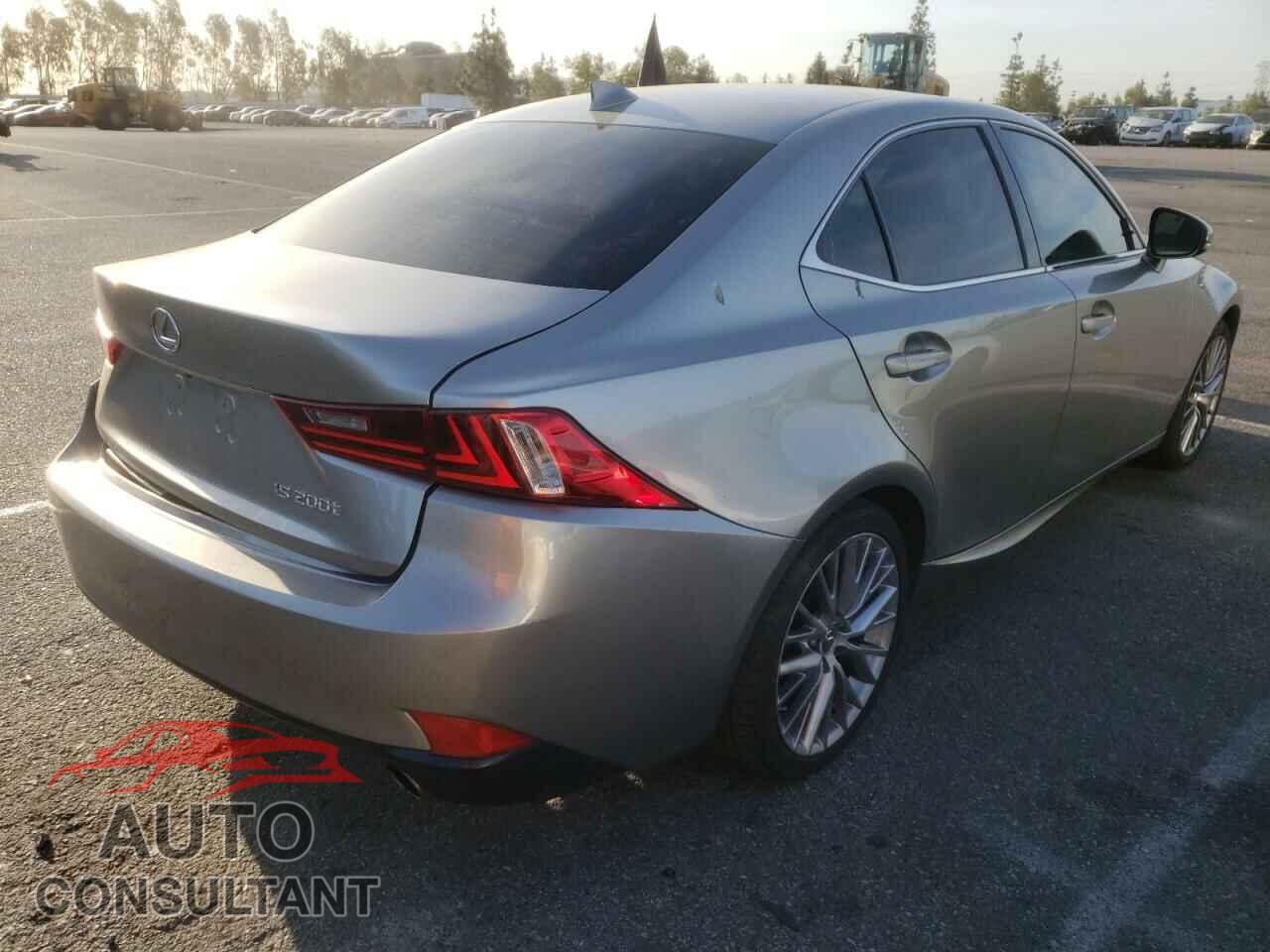 LEXUS IS 2016 - JTHBA1D28G5017048