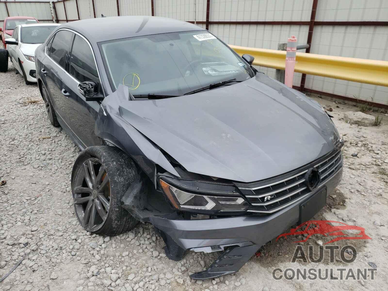 VOLKSWAGEN PASSAT 2017 - 1VWDT7A34HC060381