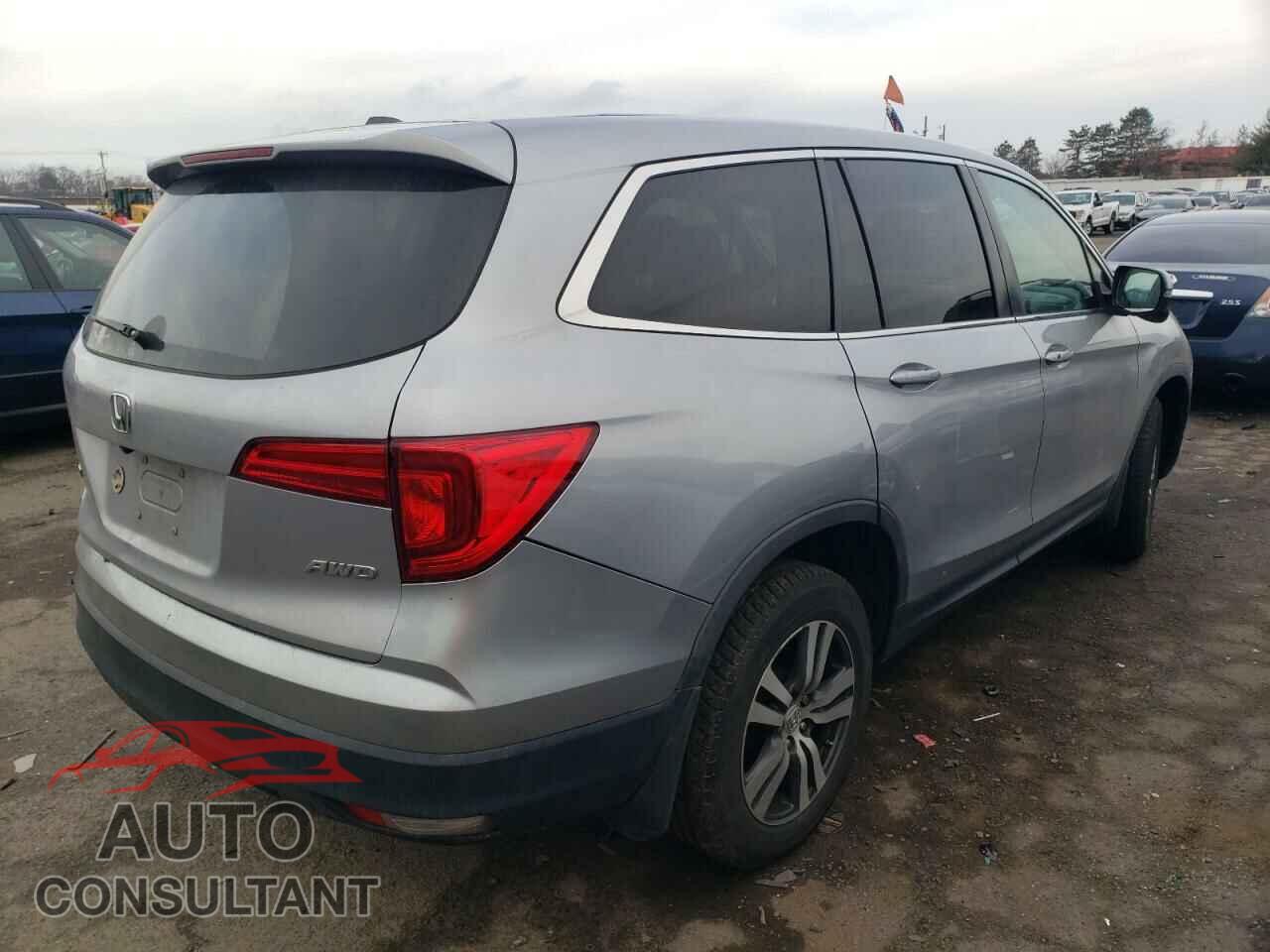 HONDA PILOT 2017 - 5FNYF6H74HB101481