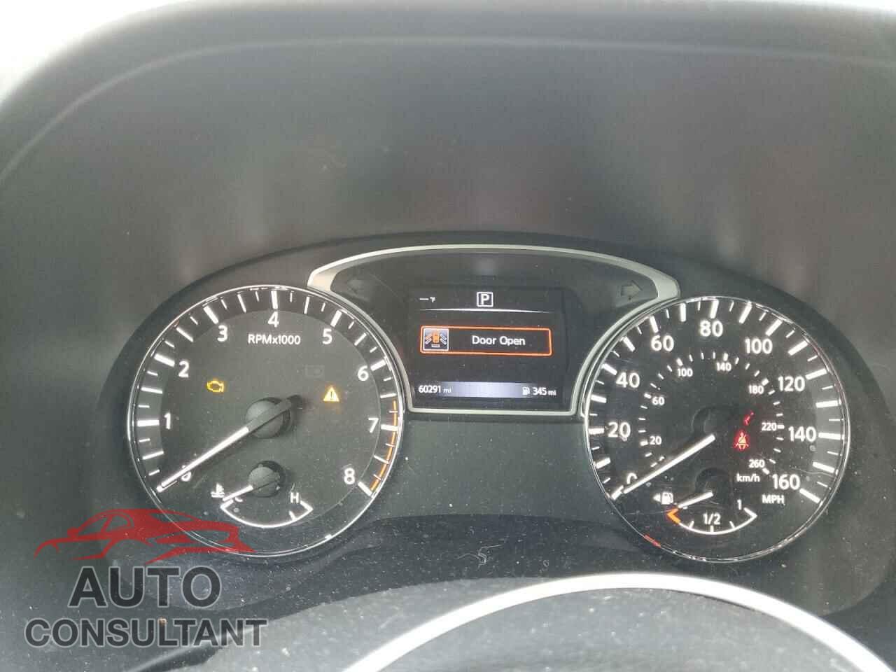 NISSAN PATHFINDER 2017 - 5N1DR2MN0HC638389