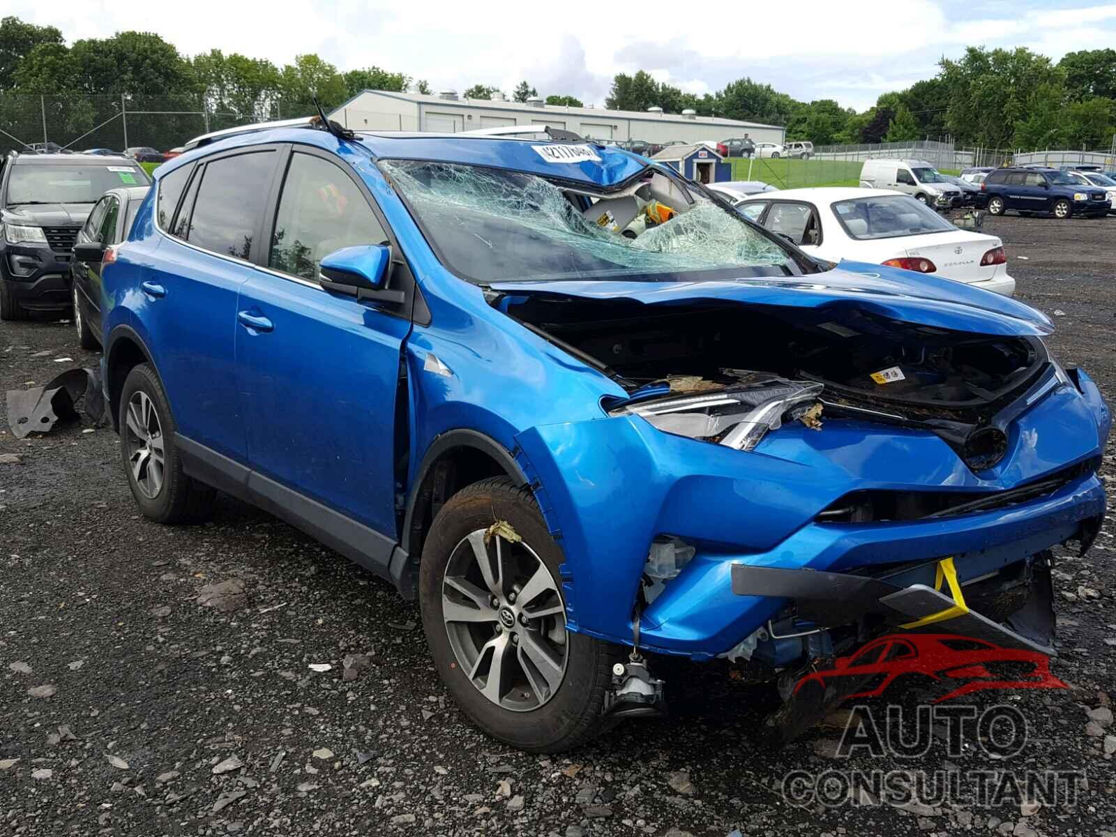 TOYOTA RAV4 XLE 2016 - JTMRFREV9GJ103324