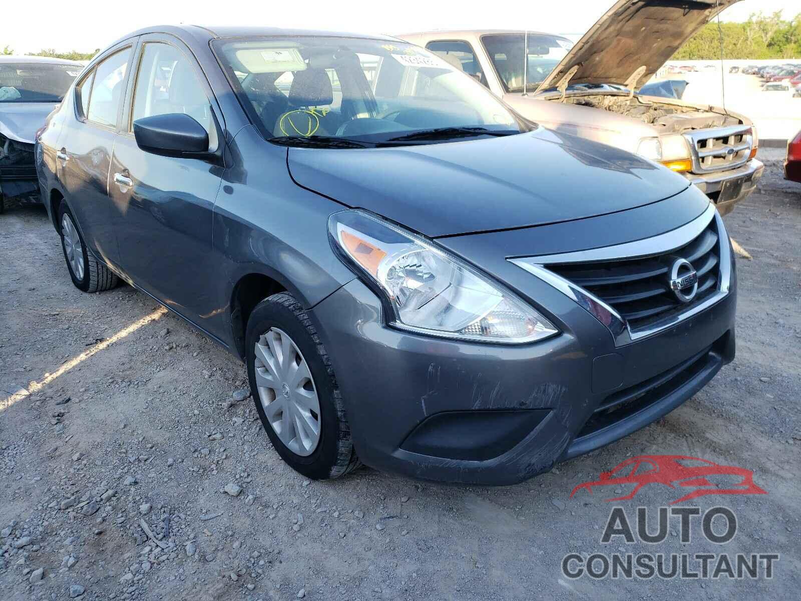 NISSAN VERSA 2017 - 3N1CN7AP0HL845094