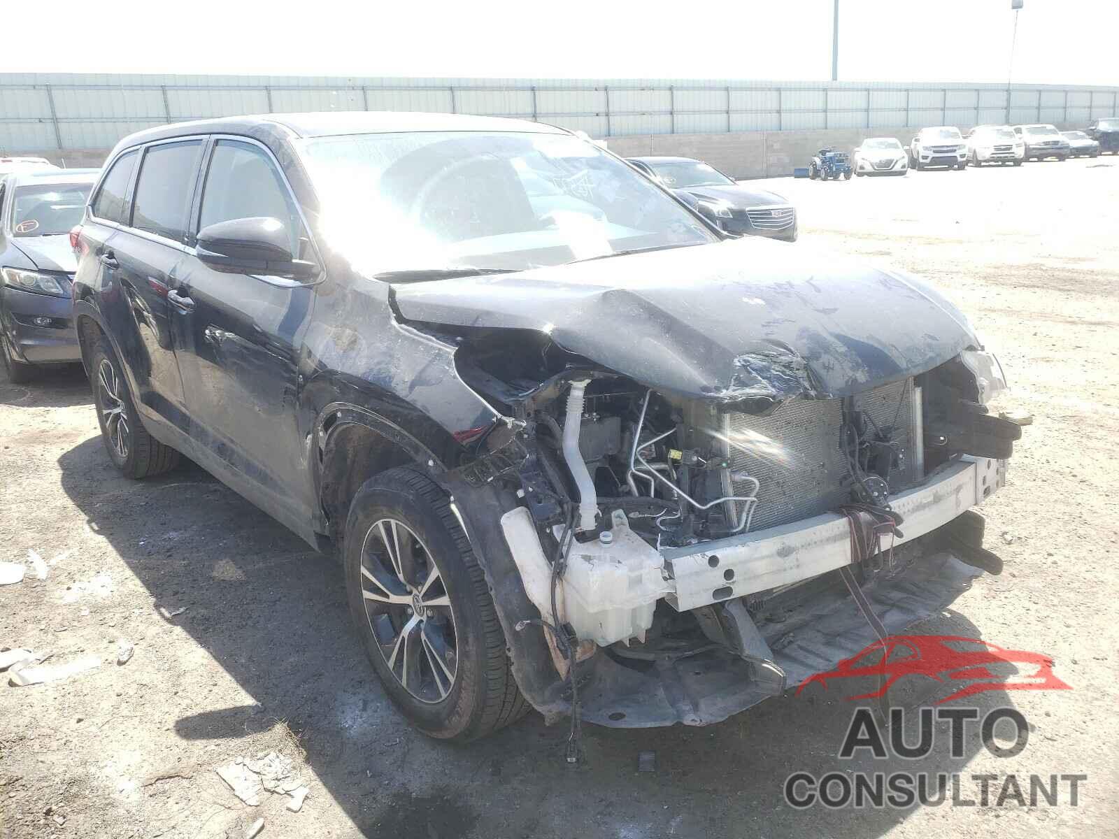 TOYOTA HIGHLANDER 2019 - 5TDZZRFH4KS317004