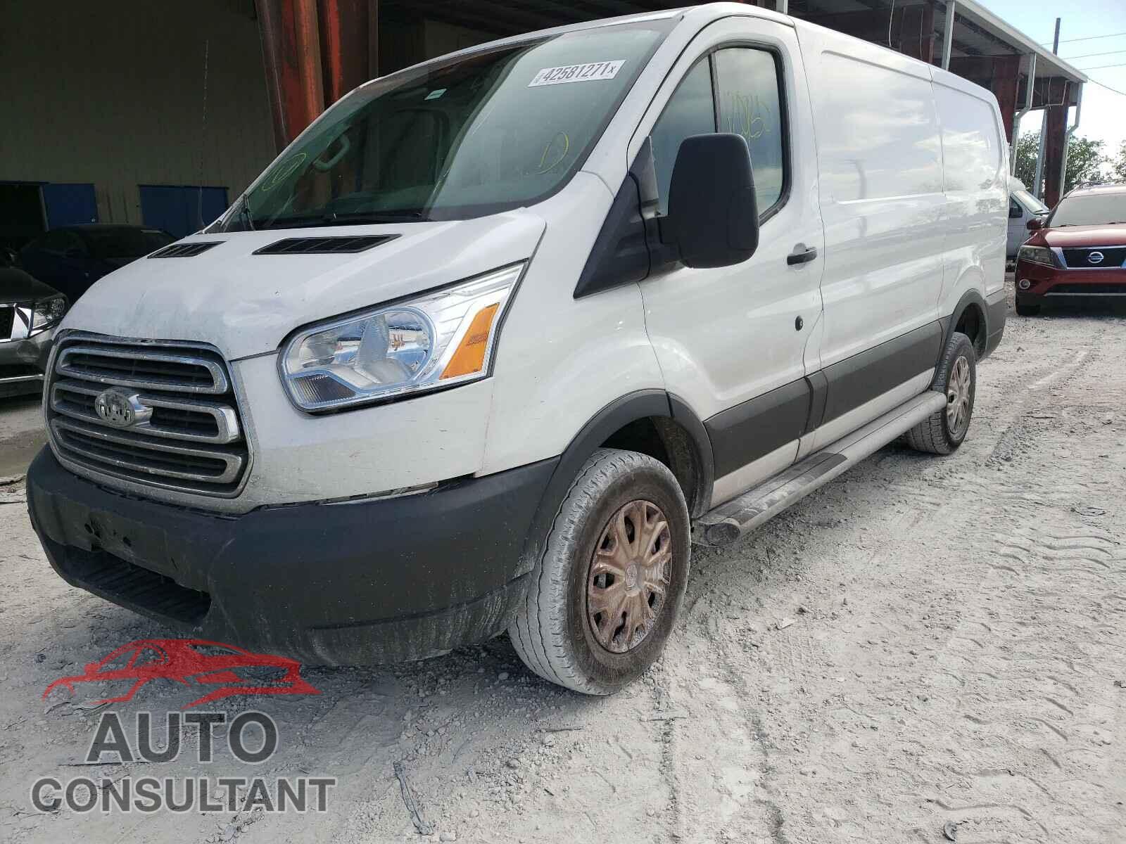 FORD TRANSIT CO 2018 - 1FTYR1YM2JKA98850