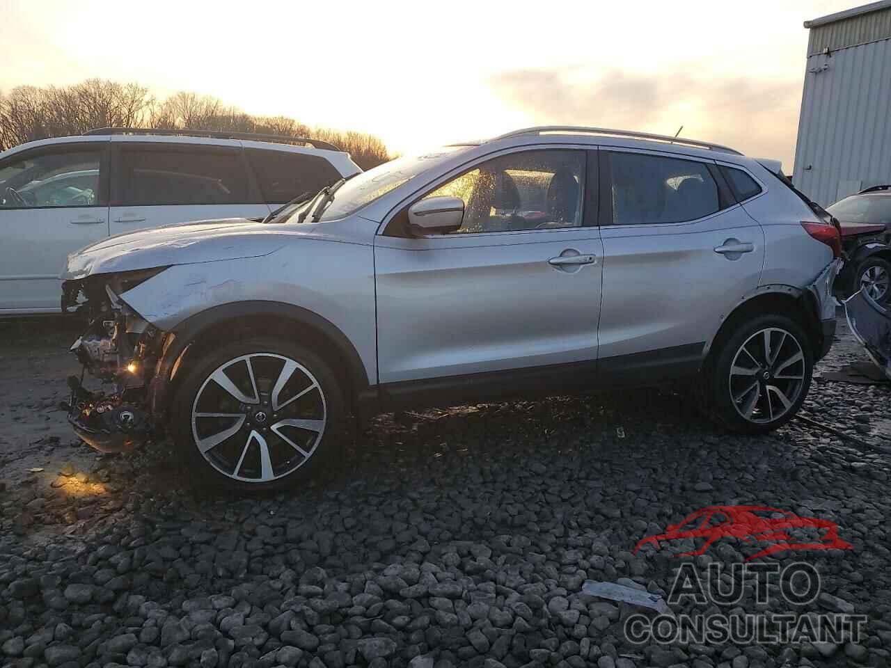 NISSAN ROGUE 2017 - JN1BJ1CR1HW134985