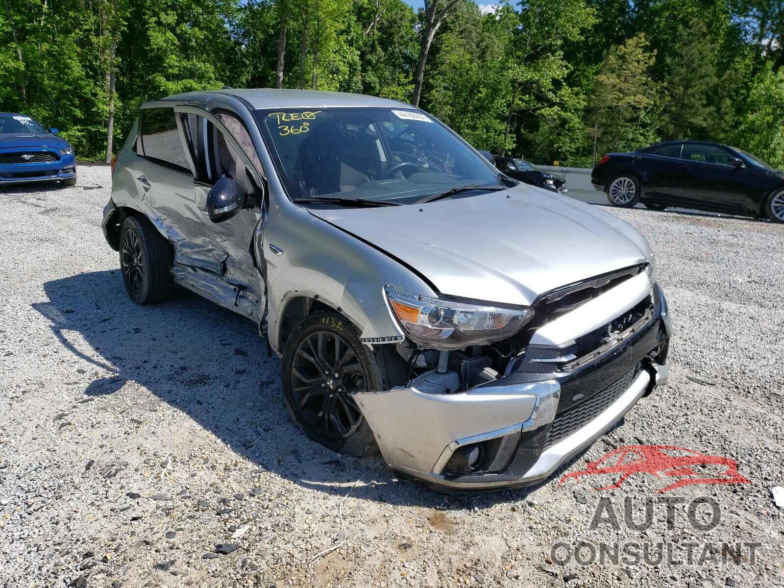 MITSUBISHI OUTLANDER 2018 - JA4AP3AUXJU015435