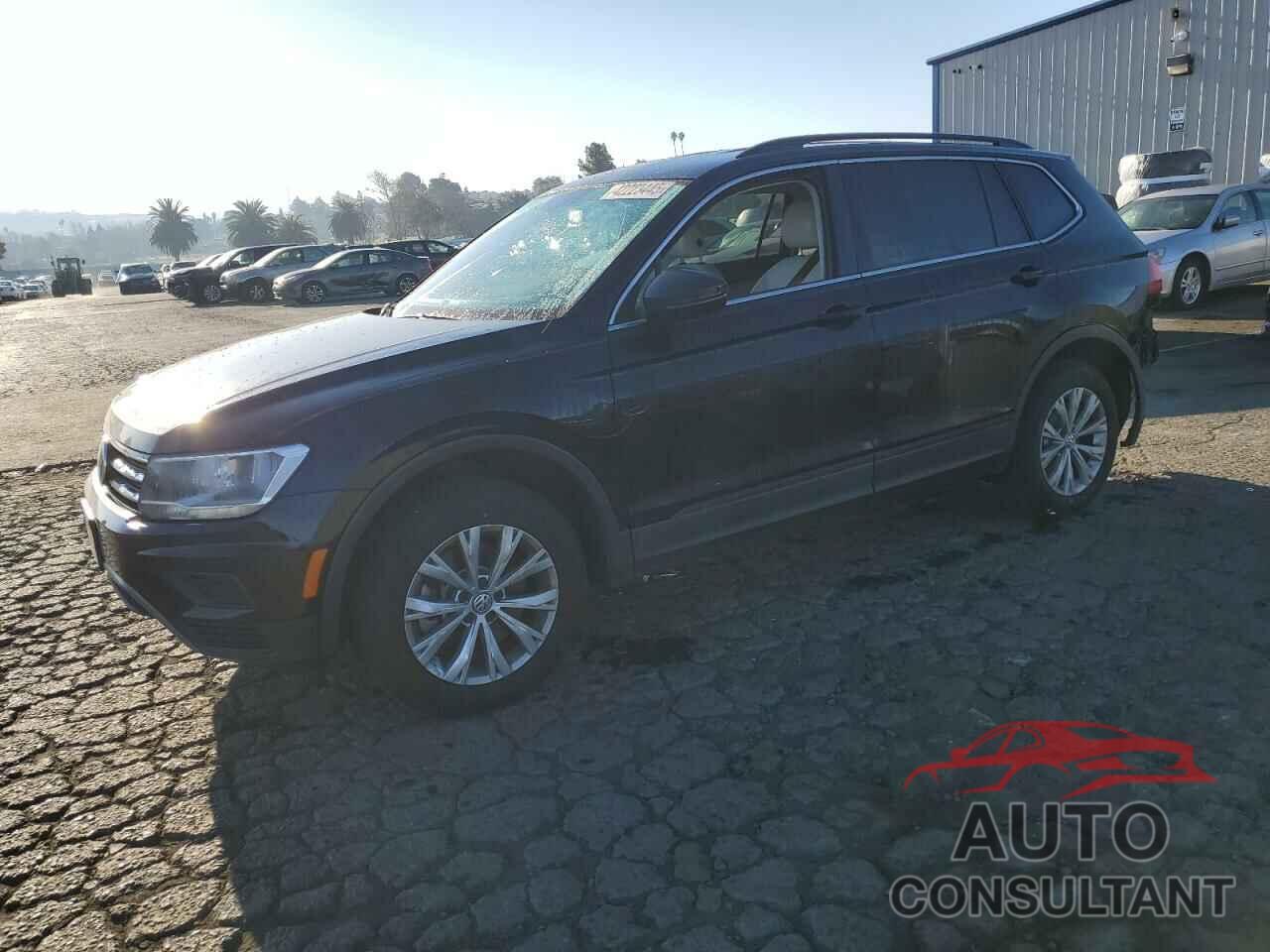 VOLKSWAGEN TIGUAN 2019 - 3VV2B7AX1KM053024