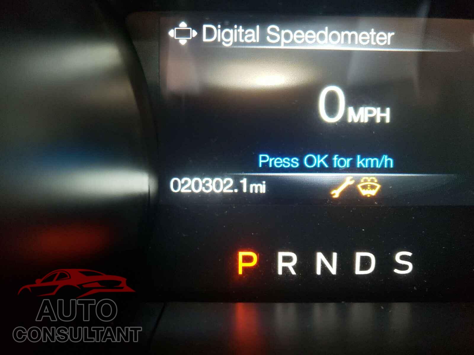 FORD MUSTANG 2018 - 1FA6P8TH5J5103284