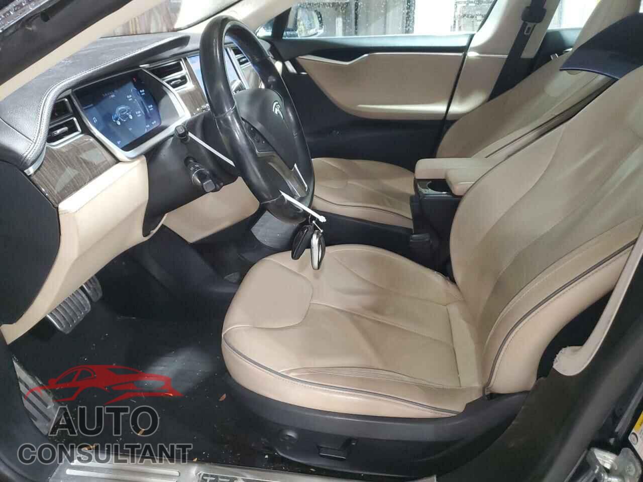 TESLA MODEL S 2013 - 5YJSA1CP4DFP17478