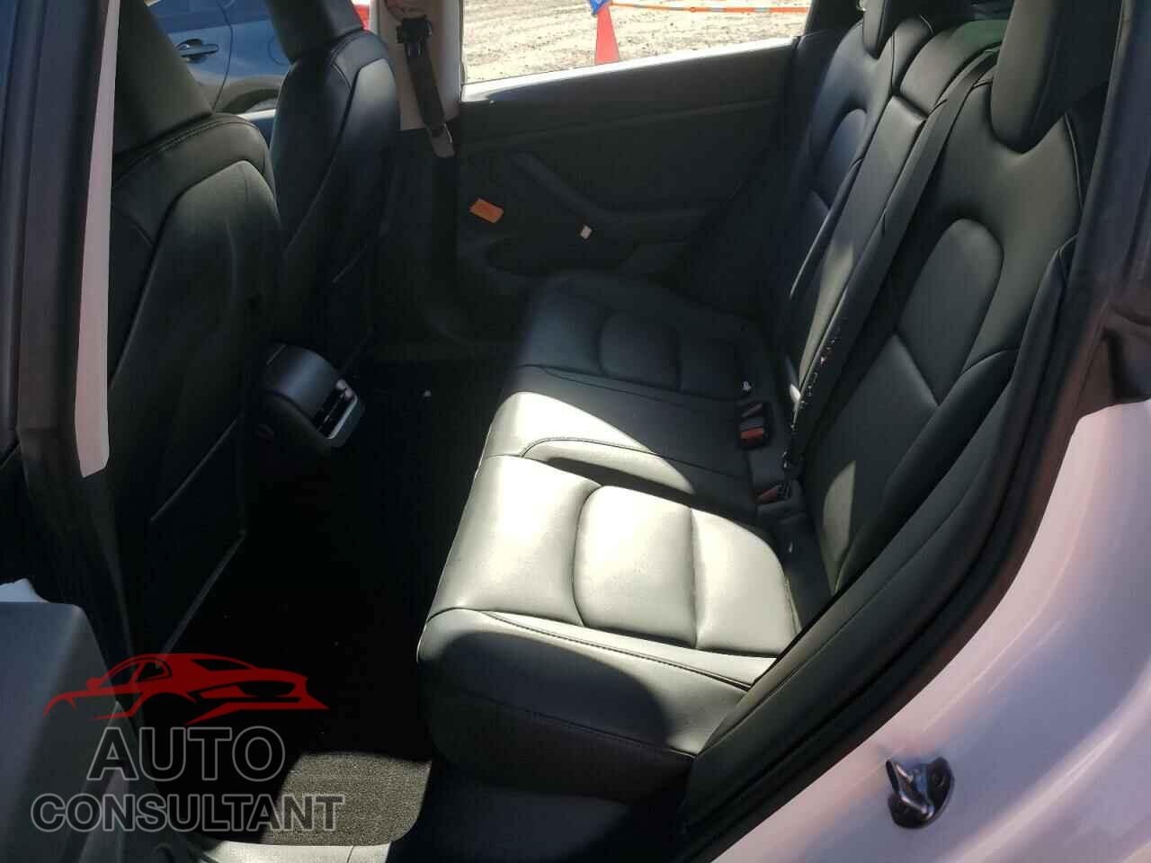 TESLA MODEL 3 2023 - 5YJ3E1ECXPF497349