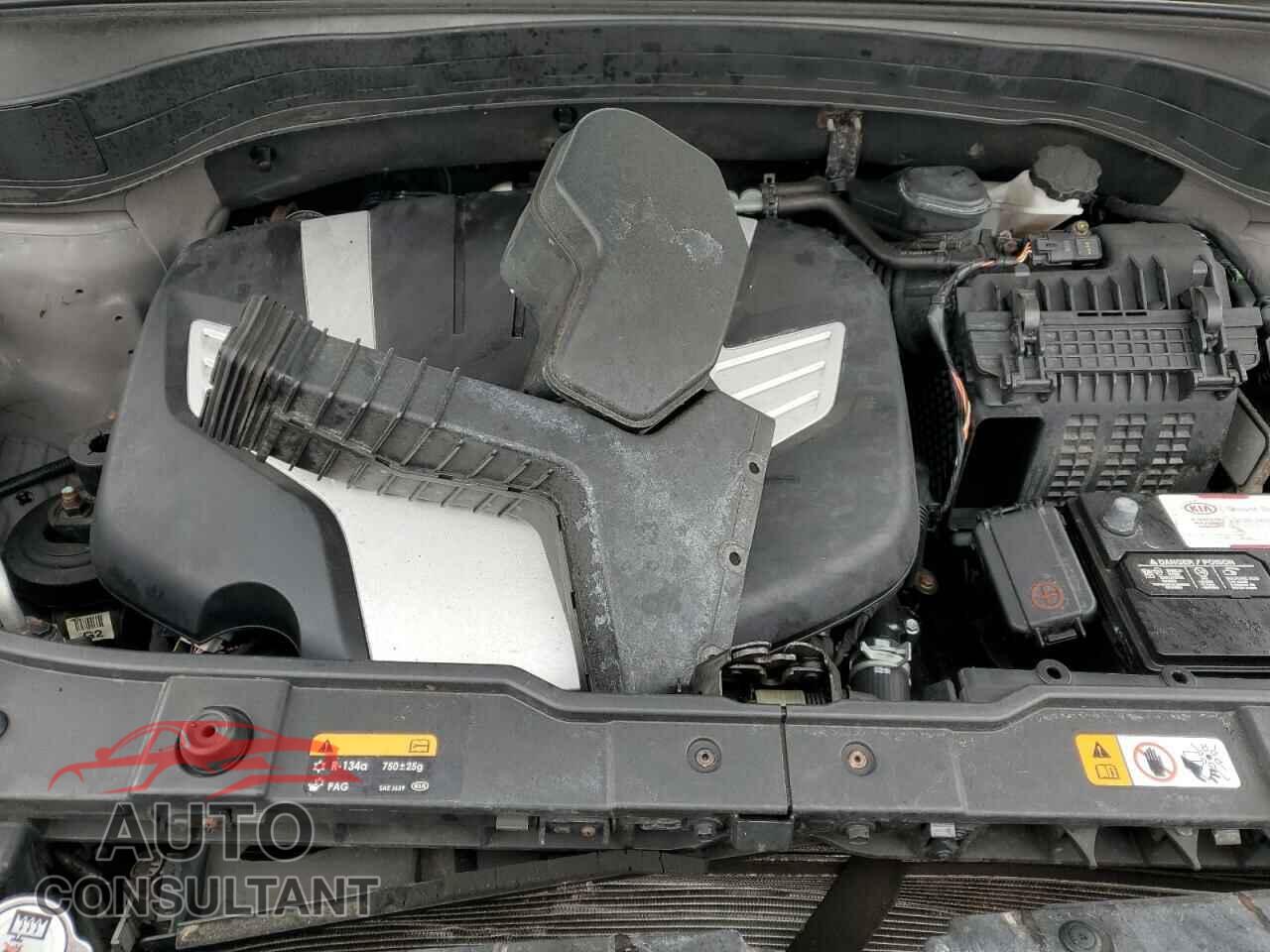KIA SORENTO 2014 - 5XYKUDA77EG468082