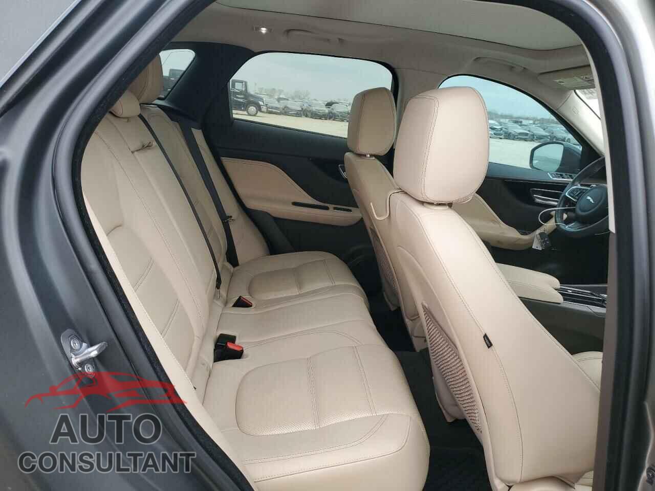 JAGUAR F-PACE 2018 - SADCK2FX3JA251070