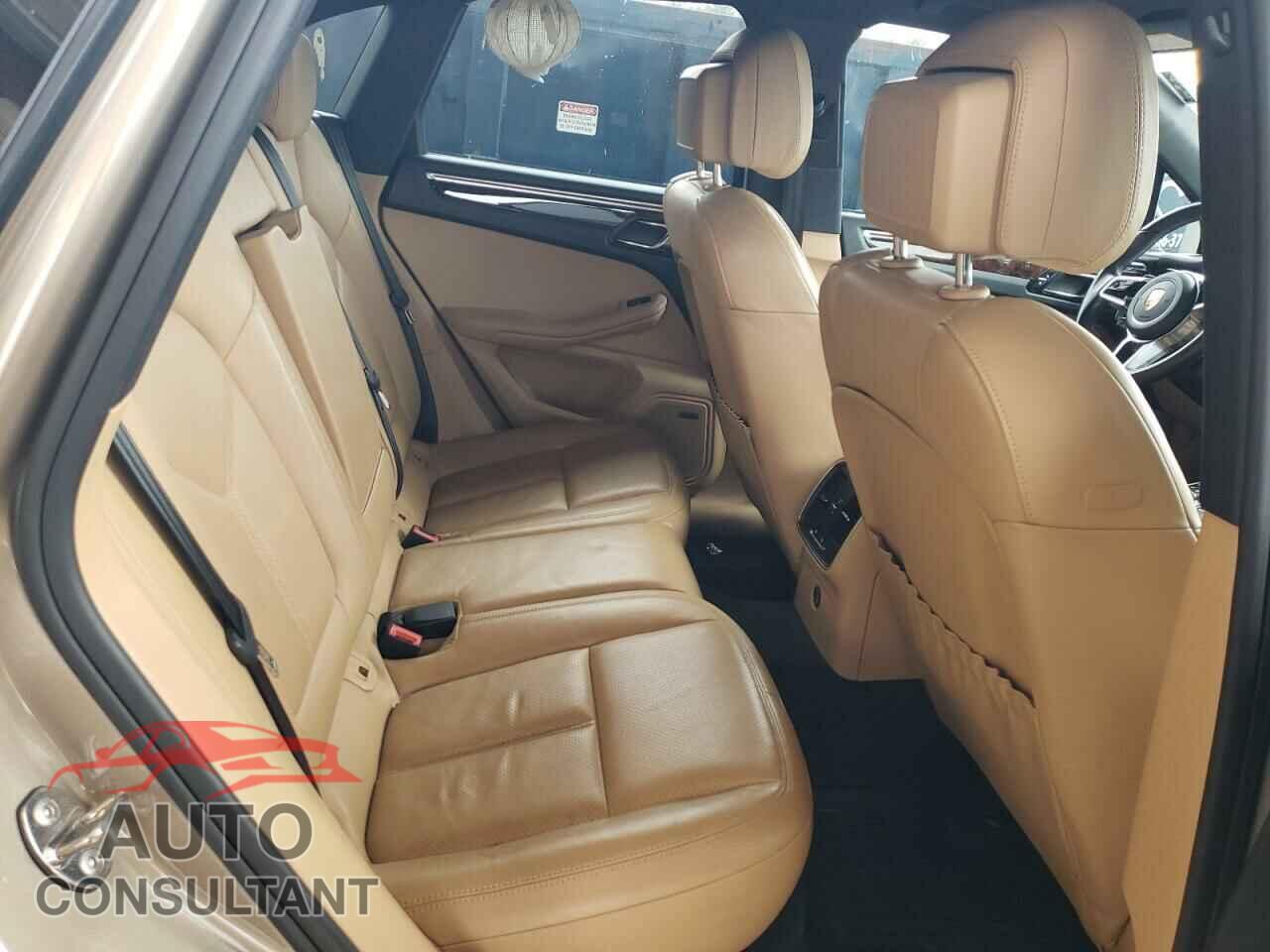 PORSCHE MACAN 2017 - WP1AA2A51HLB05002