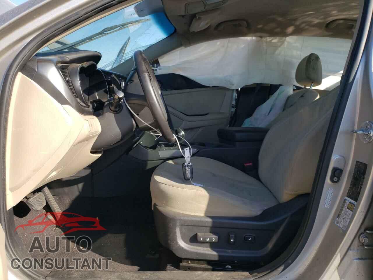 KIA OPTIMA 2011 - KNAGM4AD4B5002736