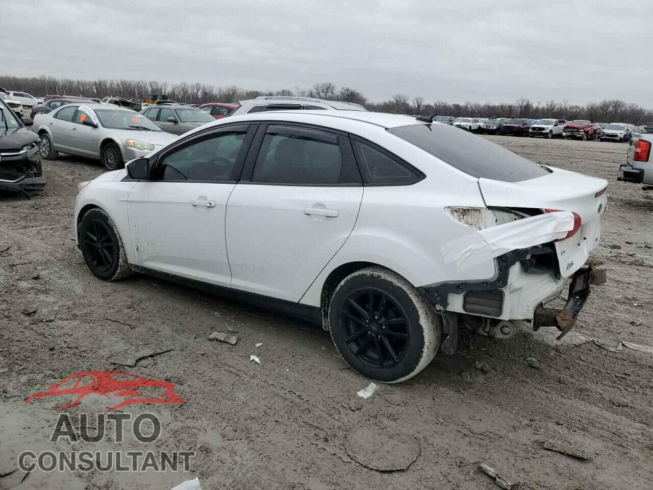 FORD FOCUS 2018 - 1FADP3F21JL231261