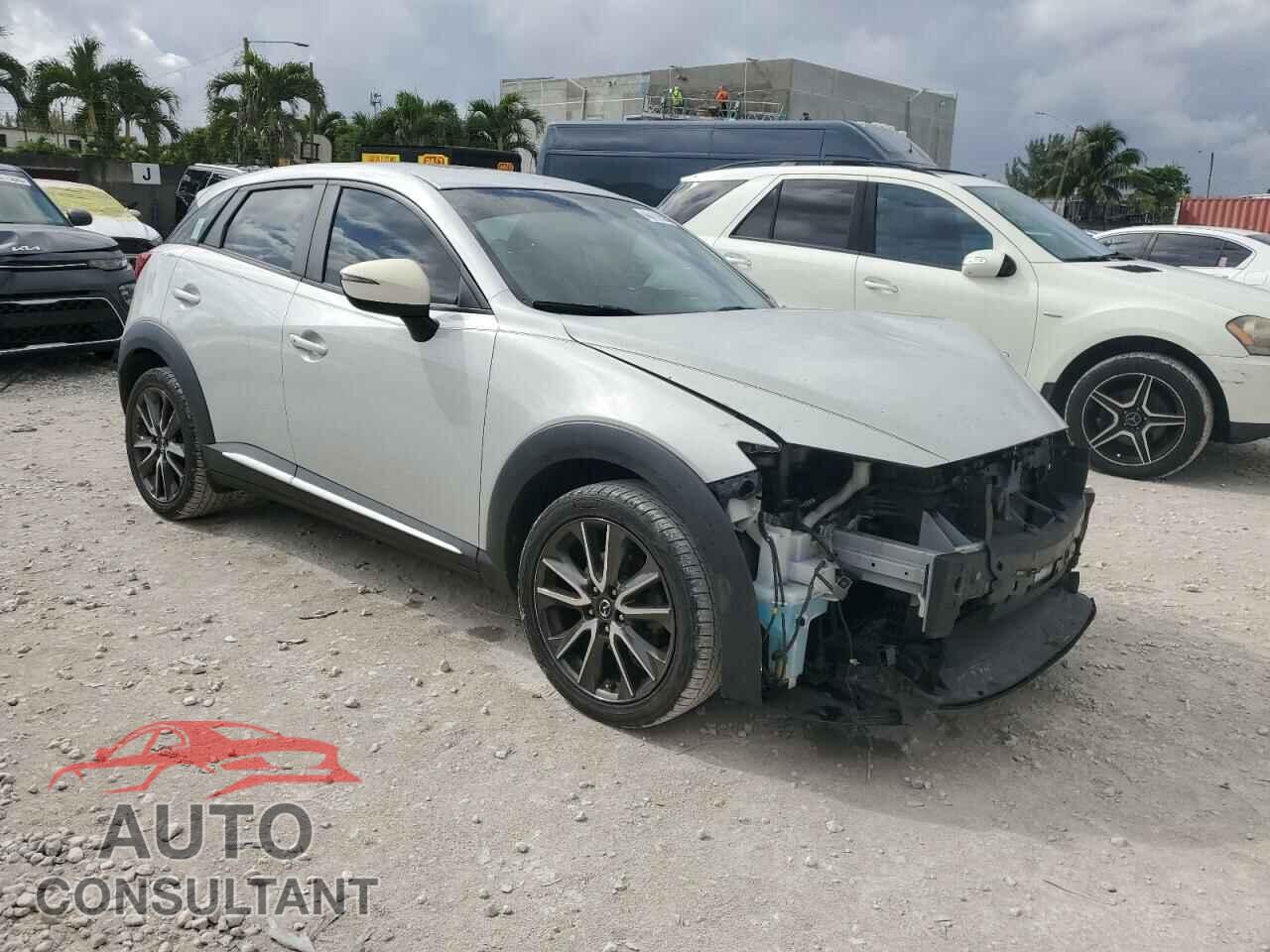 MAZDA CX-3 2017 - JM1DKFD76H0170333