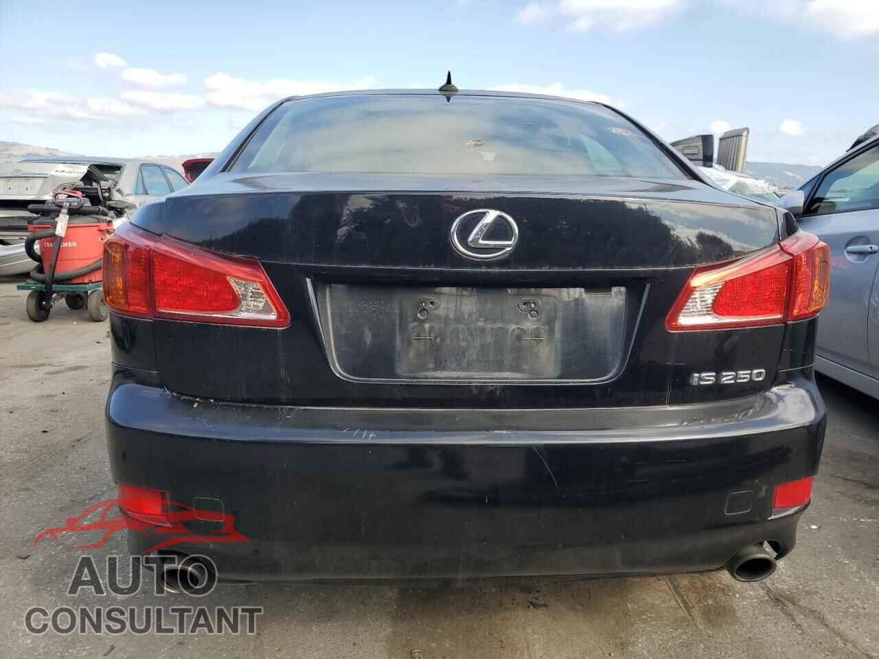 LEXUS IS 2012 - JTHBF5C21C5173839