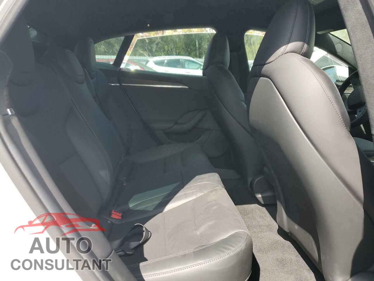 TESLA MODEL S 2021 - 5YJSA1E56MF453157