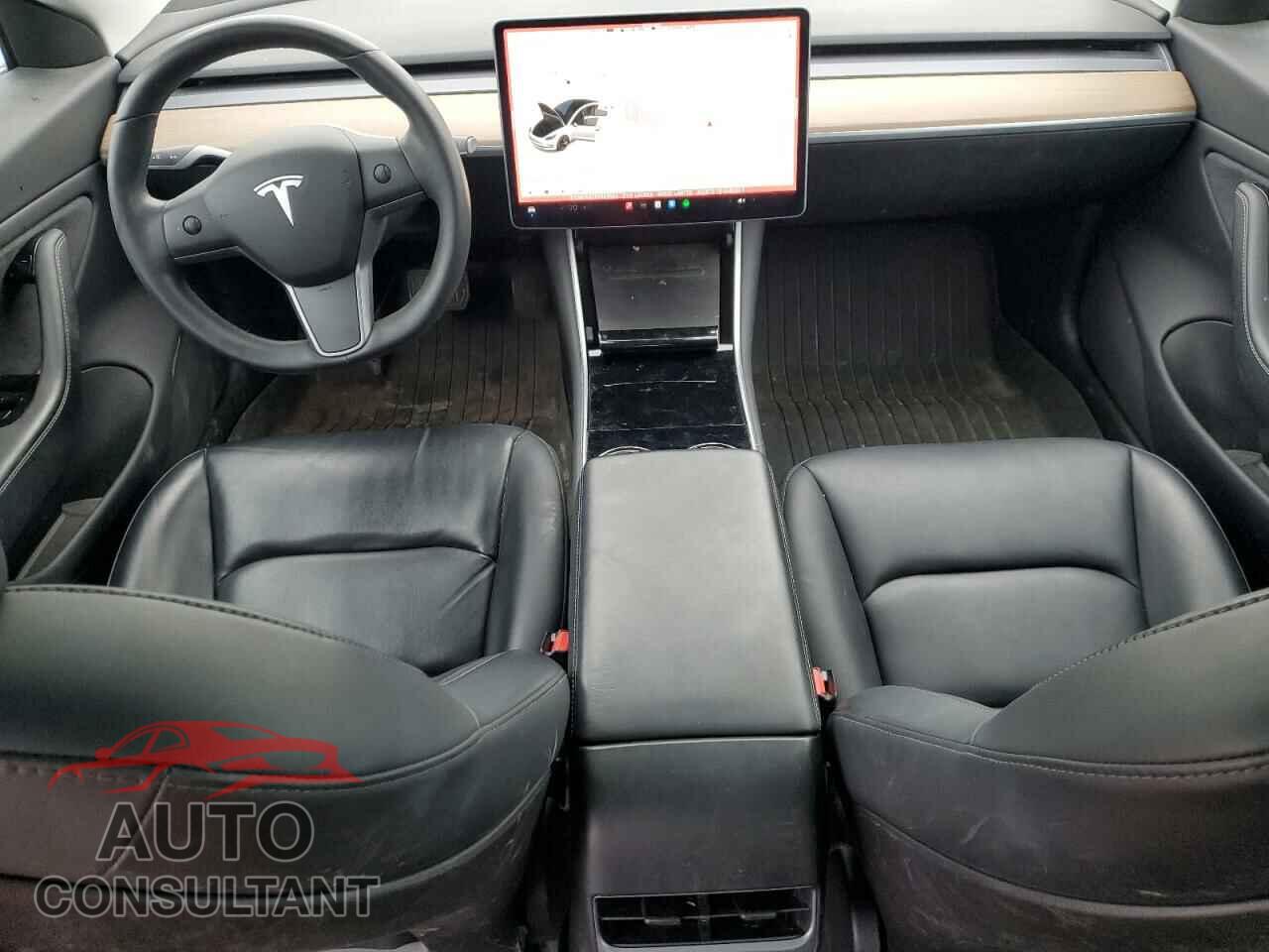 TESLA MODEL 3 2019 - 5YJ3E1EA7KF483593
