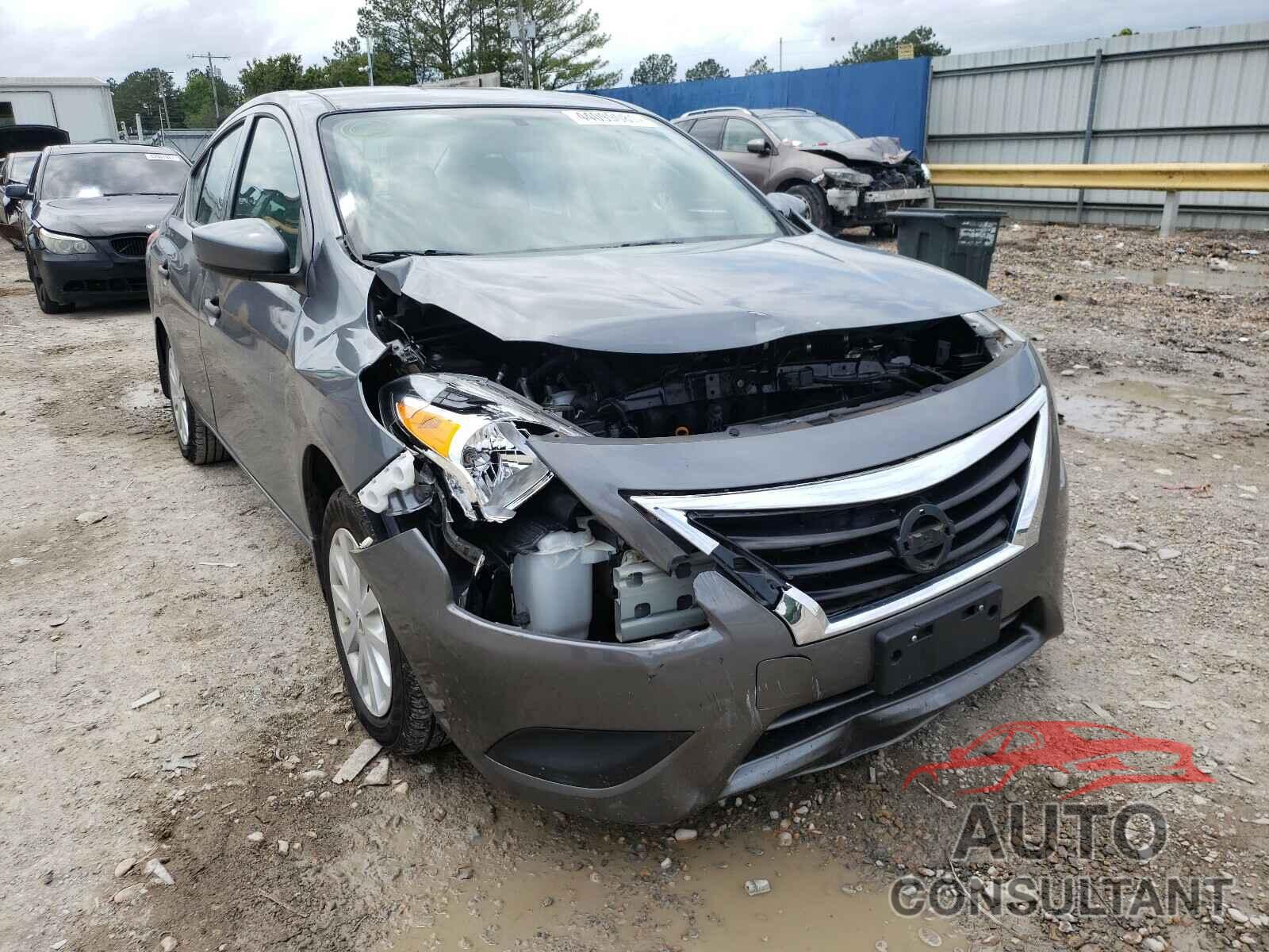 NISSAN VERSA 2019 - 3N1CN7AP2KL828143
