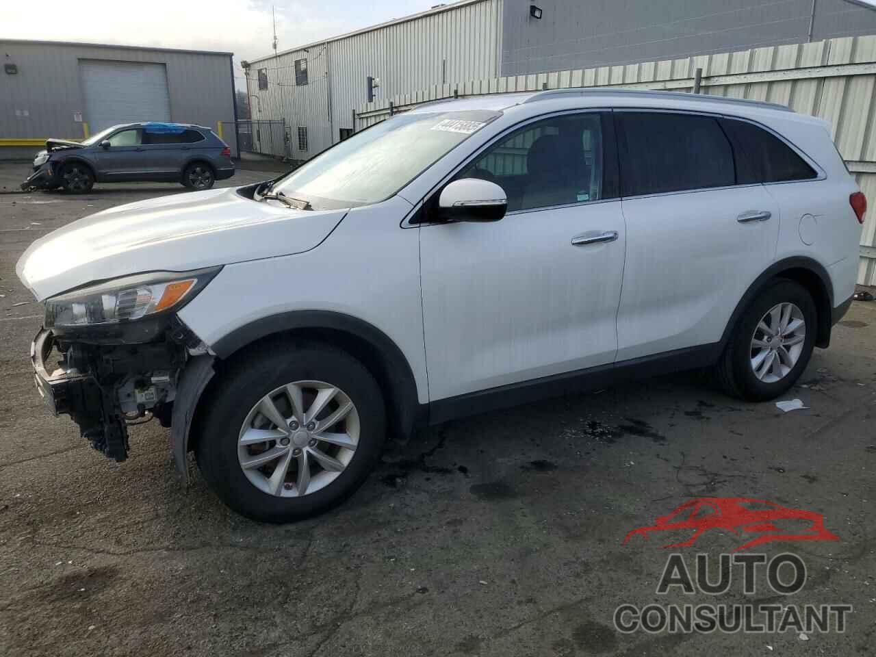 KIA SORENTO 2017 - 5XYPG4A37HG258581