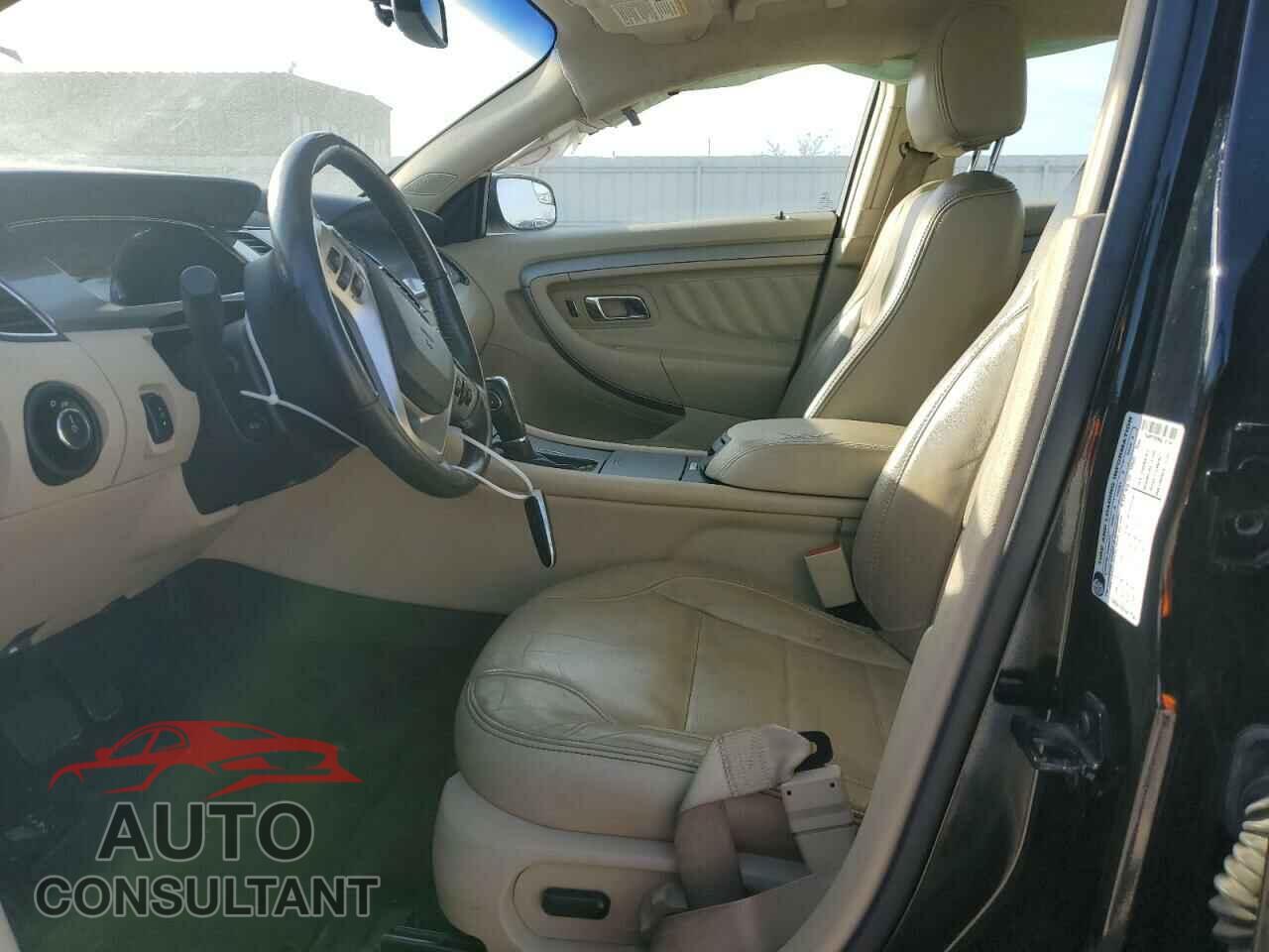FORD TAURUS 2016 - 1FAHP2E89GG107547