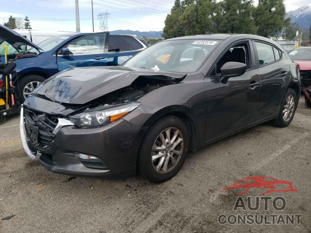 MAZDA 3 2017 - 3MZBN1K72HM113268