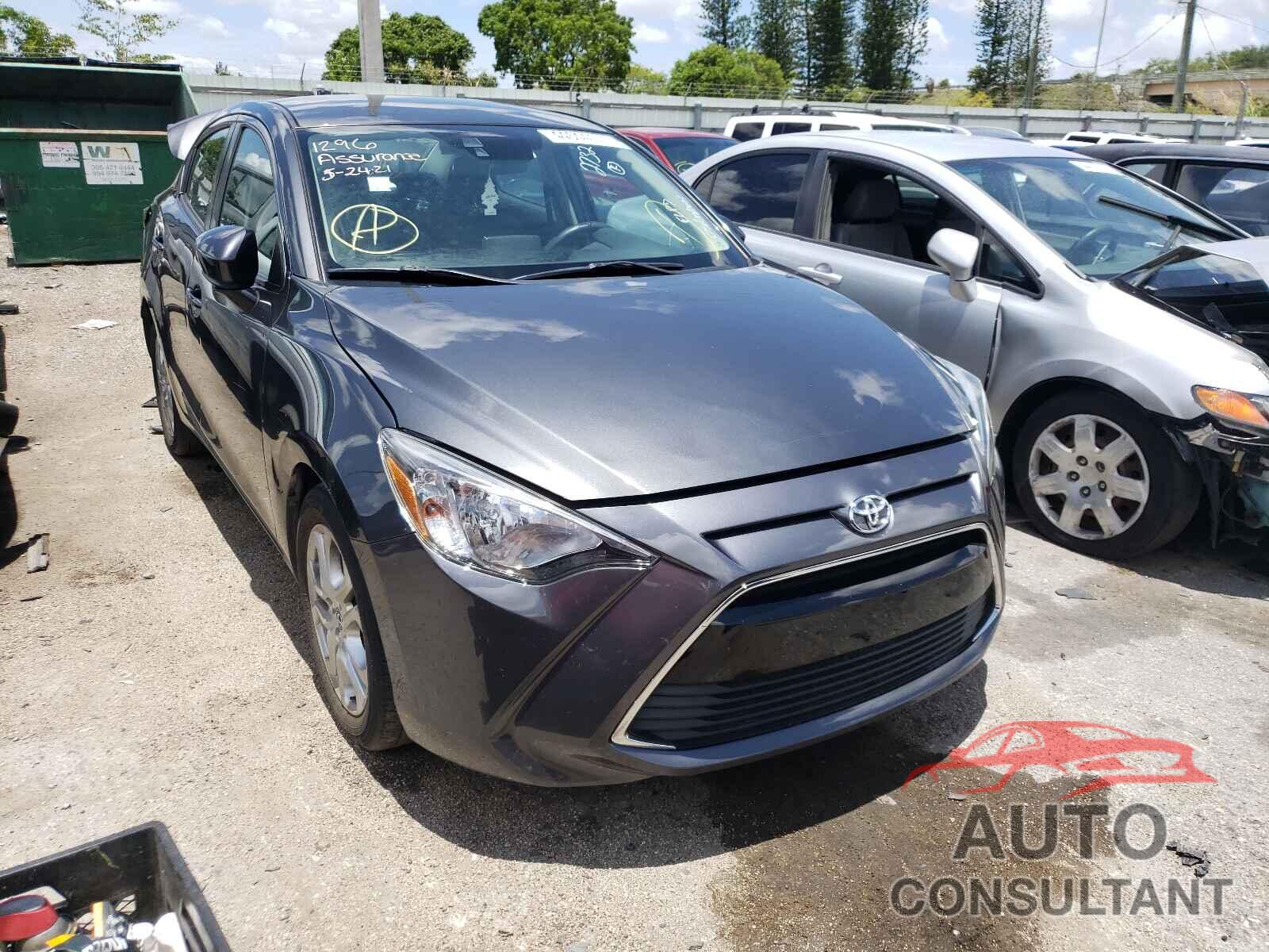 TOYOTA YARIS 2018 - 3MYDLBYV4JY332732