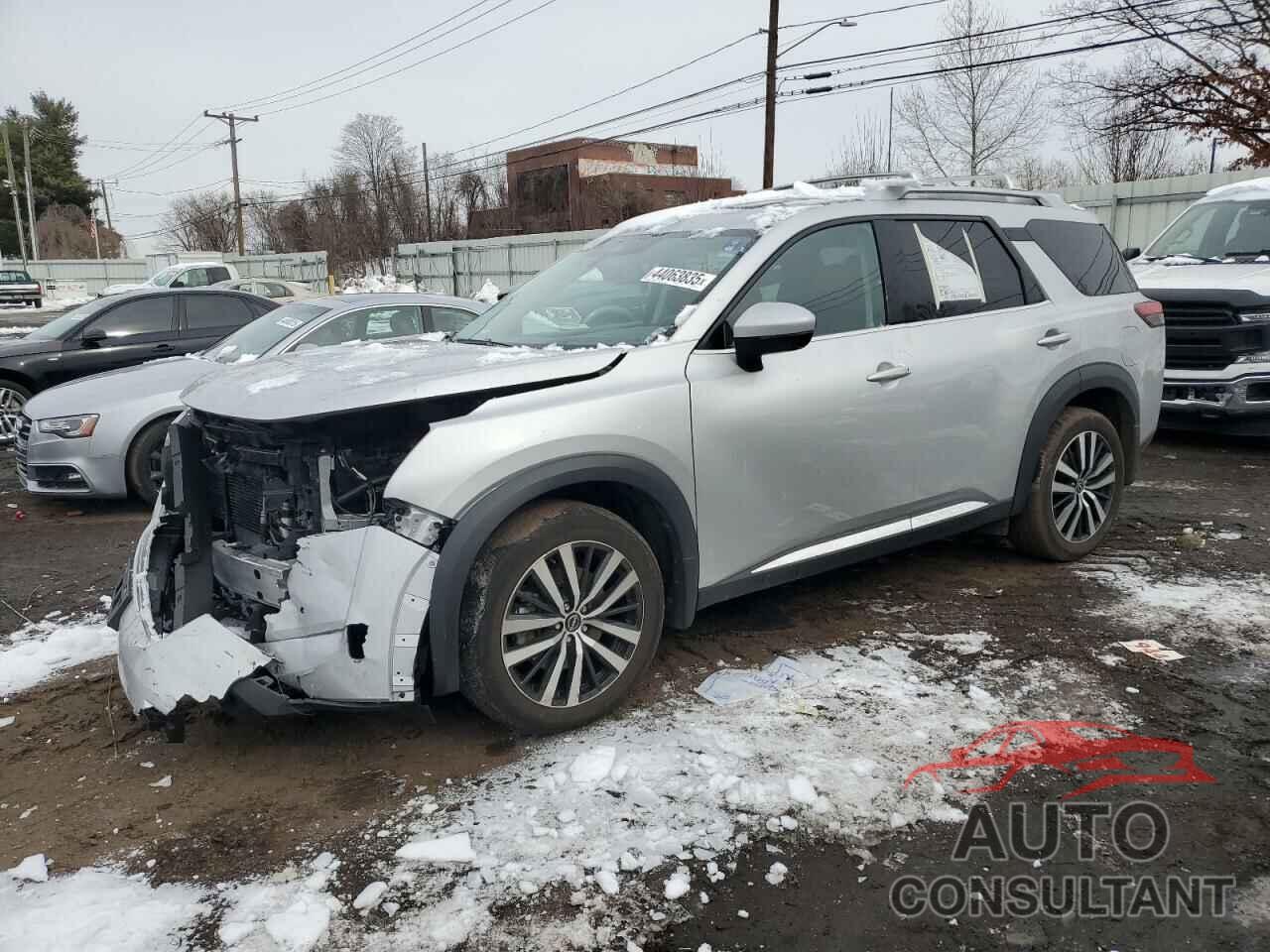 NISSAN PATHFINDER 2023 - 5N1DR3DK7PC262574
