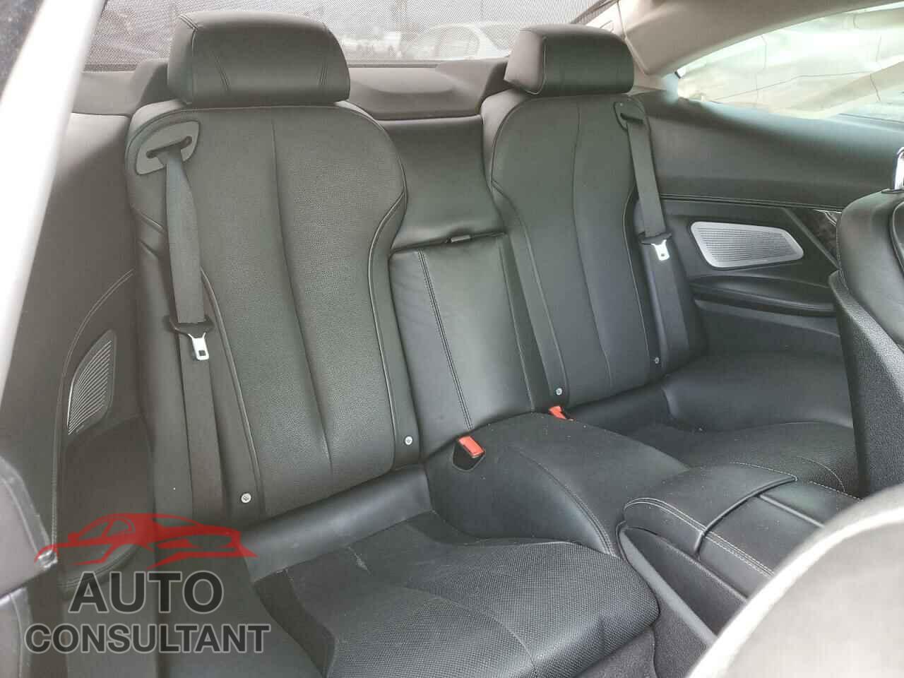 BMW 6 SERIES 2012 - WBALX3C52CC528740