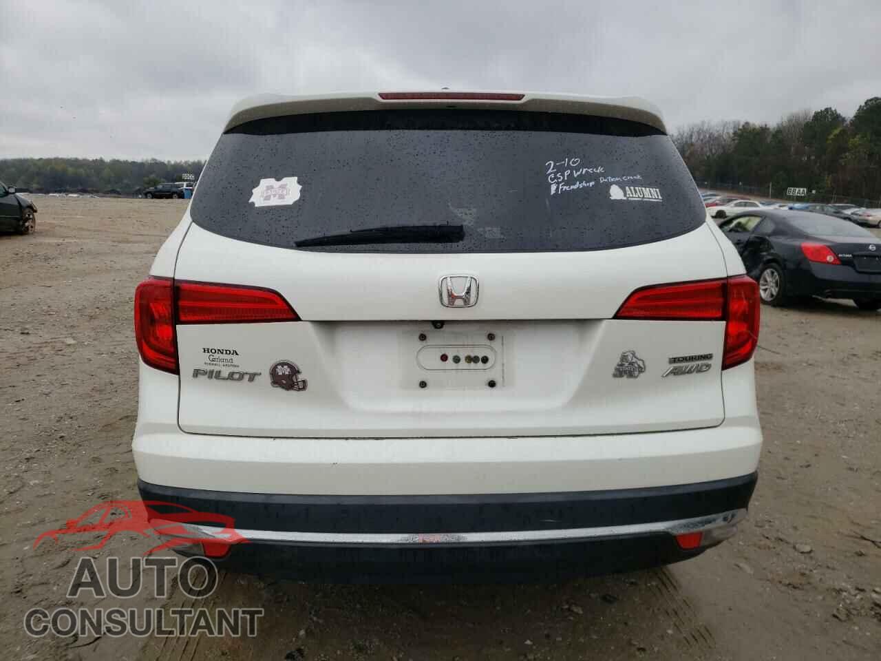 HONDA PILOT 2016 - 5FNYF6H98GB077606