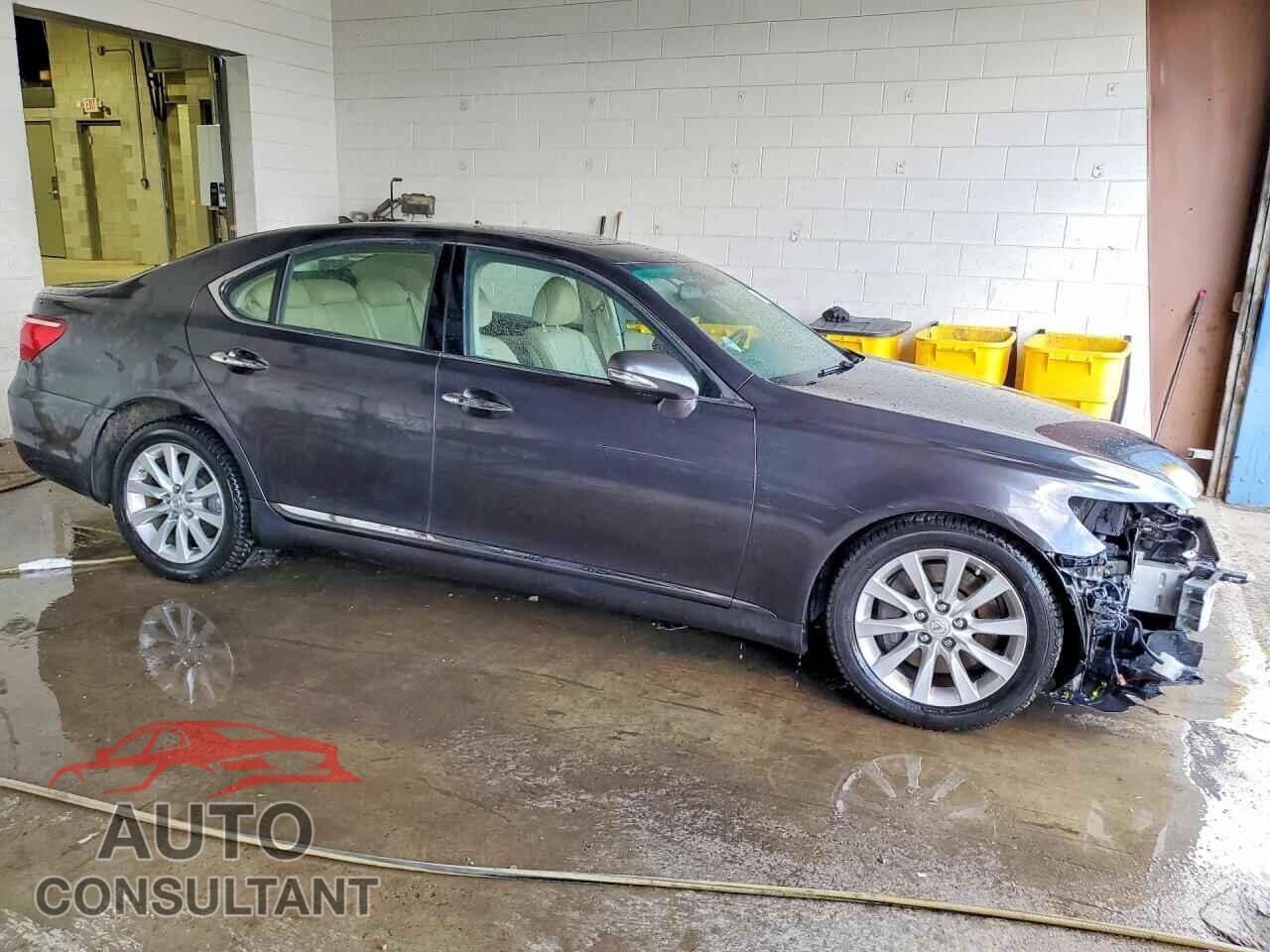 LEXUS LS500 2010 - JTHCL5EFXA5004669