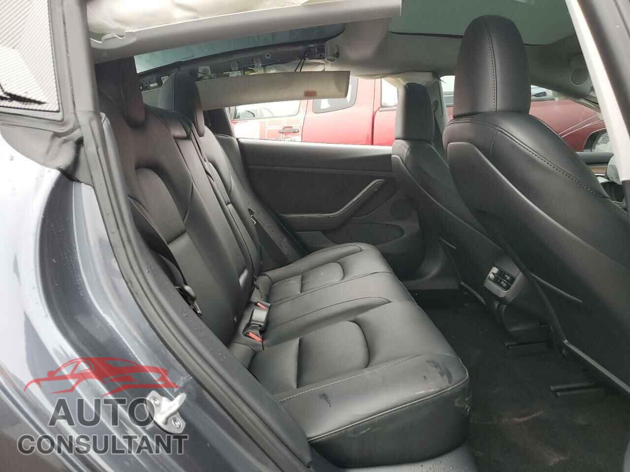 TESLA MODEL 3 2023 - 5YJ3E1EA7PF654589