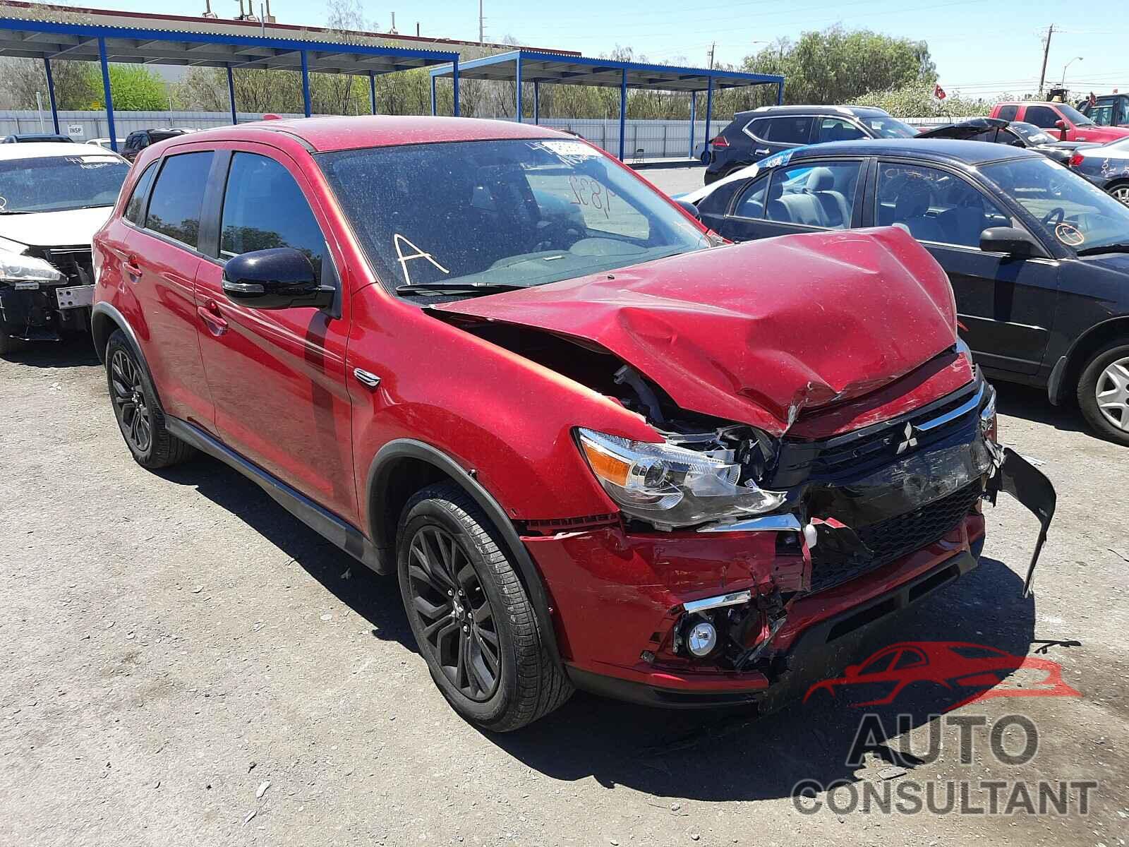 MITSUBISHI OUTLANDER 2018 - JA4AP3AU8JU006197