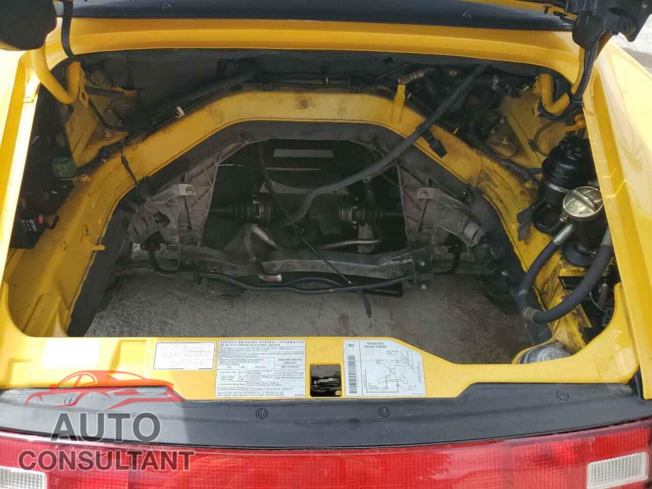 PORSCHE 911 1995 - WP0CA2990SS340831