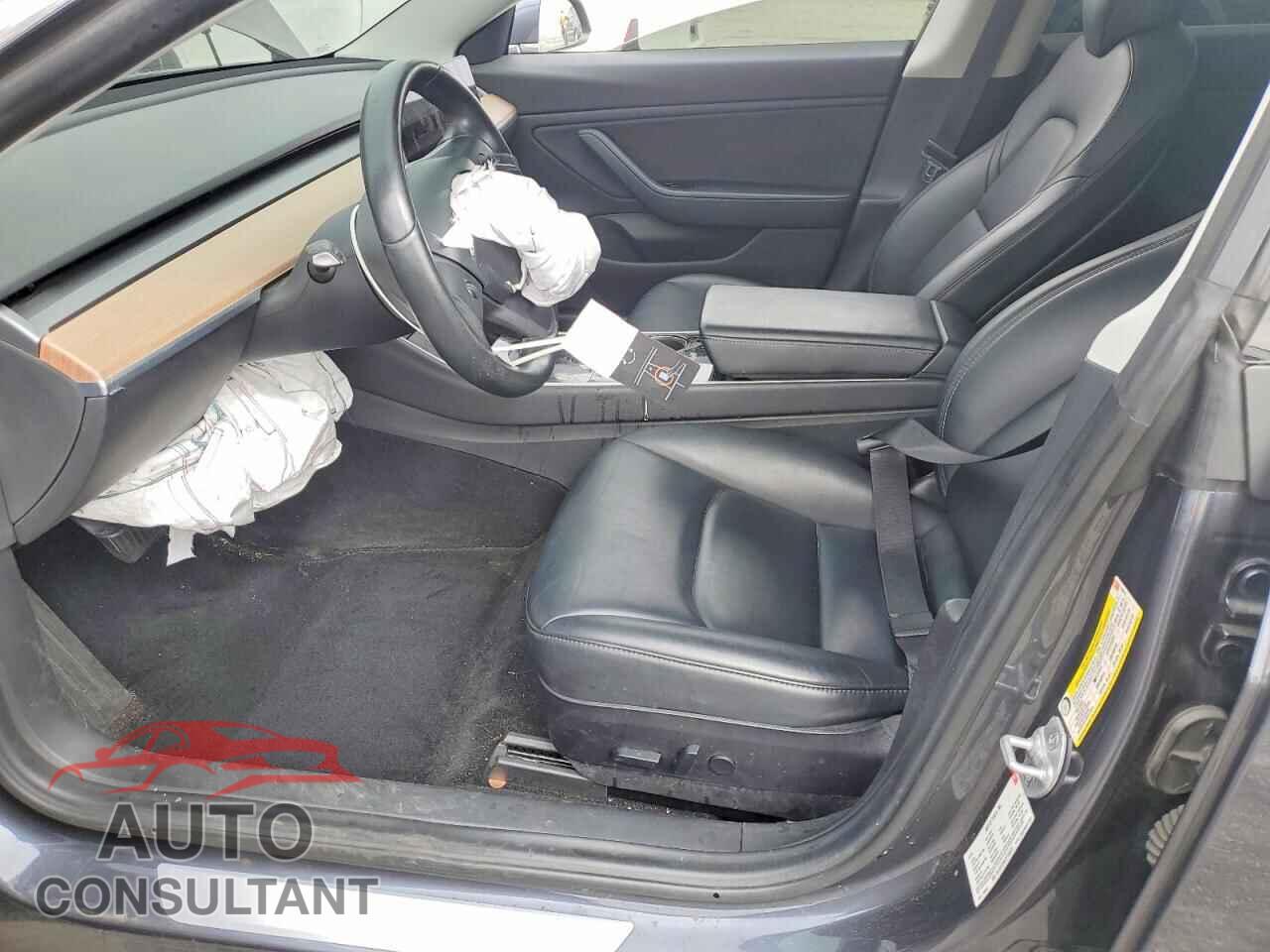 TESLA MODEL 3 2018 - 5YJ3E1EA2JF158672
