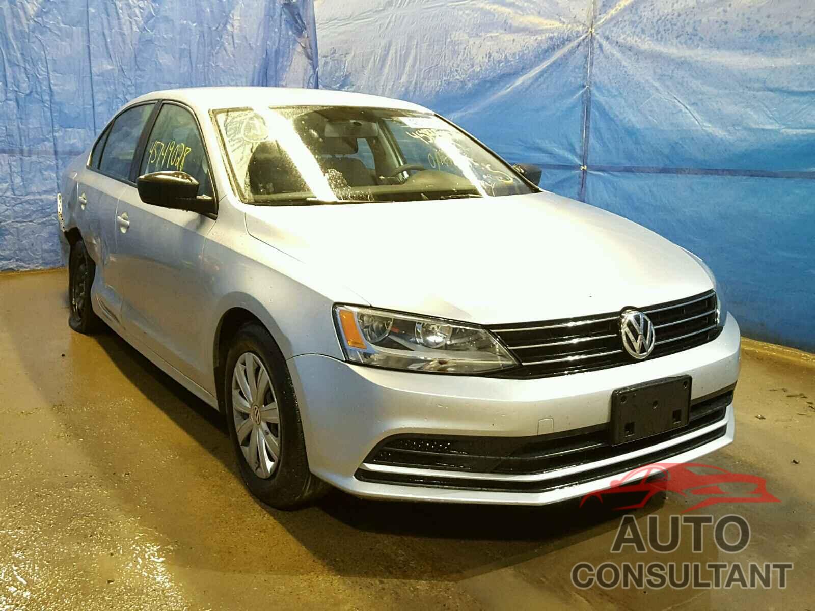 VOLKSWAGEN JETTA 2015 - 3VW2K7AJ5FM278317