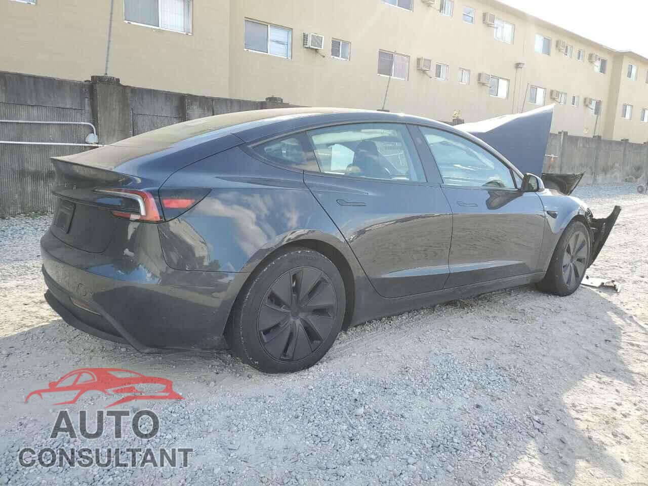 TESLA MODEL 3 2024 - 5YJ3E1EA4RF727260