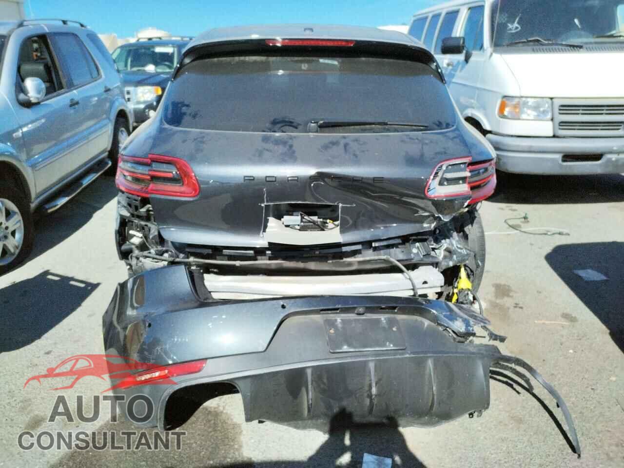PORSCHE MACAN 2018 - WP1AA2A52JLB03121