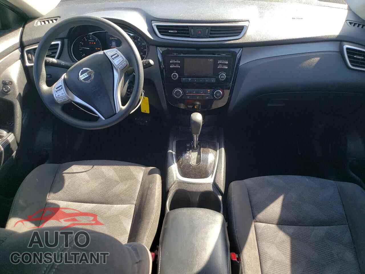 NISSAN ROGUE 2015 - KNMAT2MT9FP516109