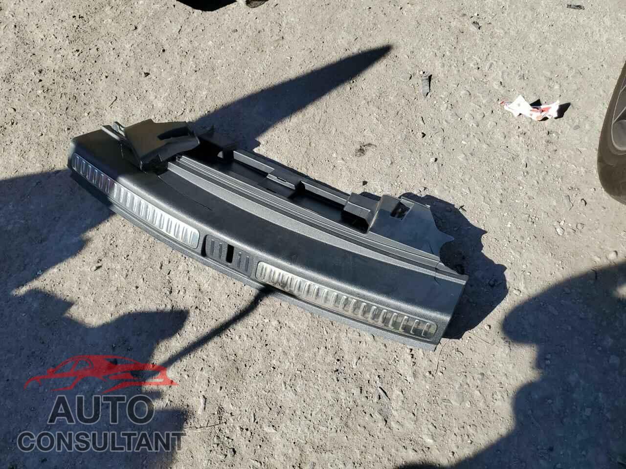 PORSCHE MACAN BASE 2023 - WP1AA2A54PLB15442