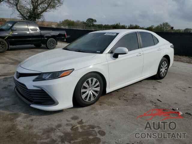 TOYOTA CAMRY 2022 - 4T1C31AK1NU578825